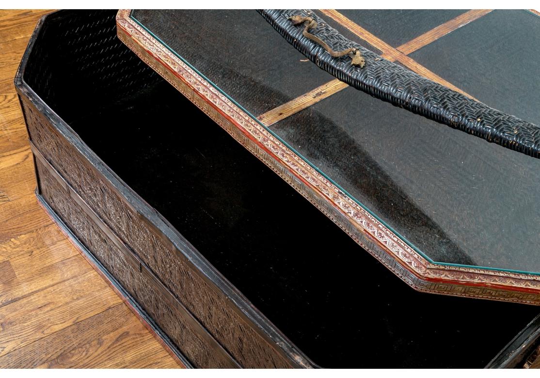 Masiva Y Magnífica Cesta China Antigua Como Mesa De Cóctel en venta 2