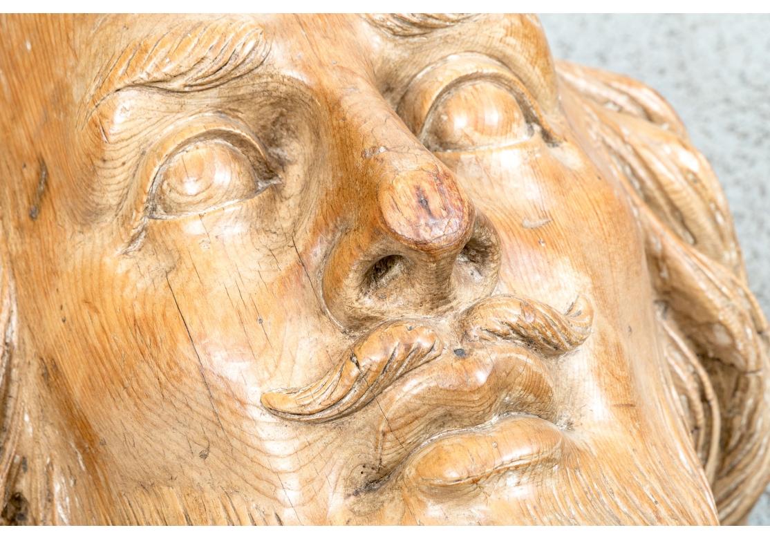 Massif buste ancien en bois dur sculpté de Shakespeare  en vente 3