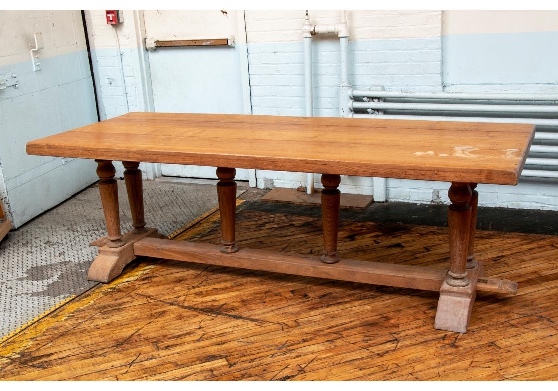 Grande table de ferme ancienne en pin à restaurer en vente 2