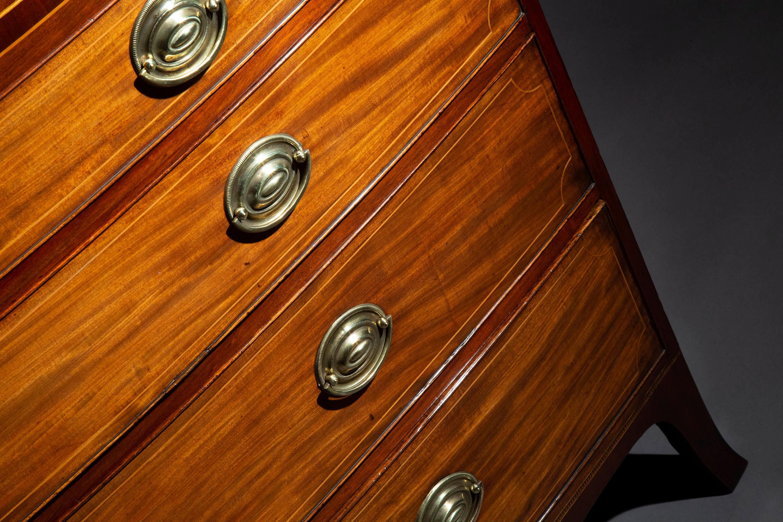Antique Regency Chest of Drawers, circa 1800 3