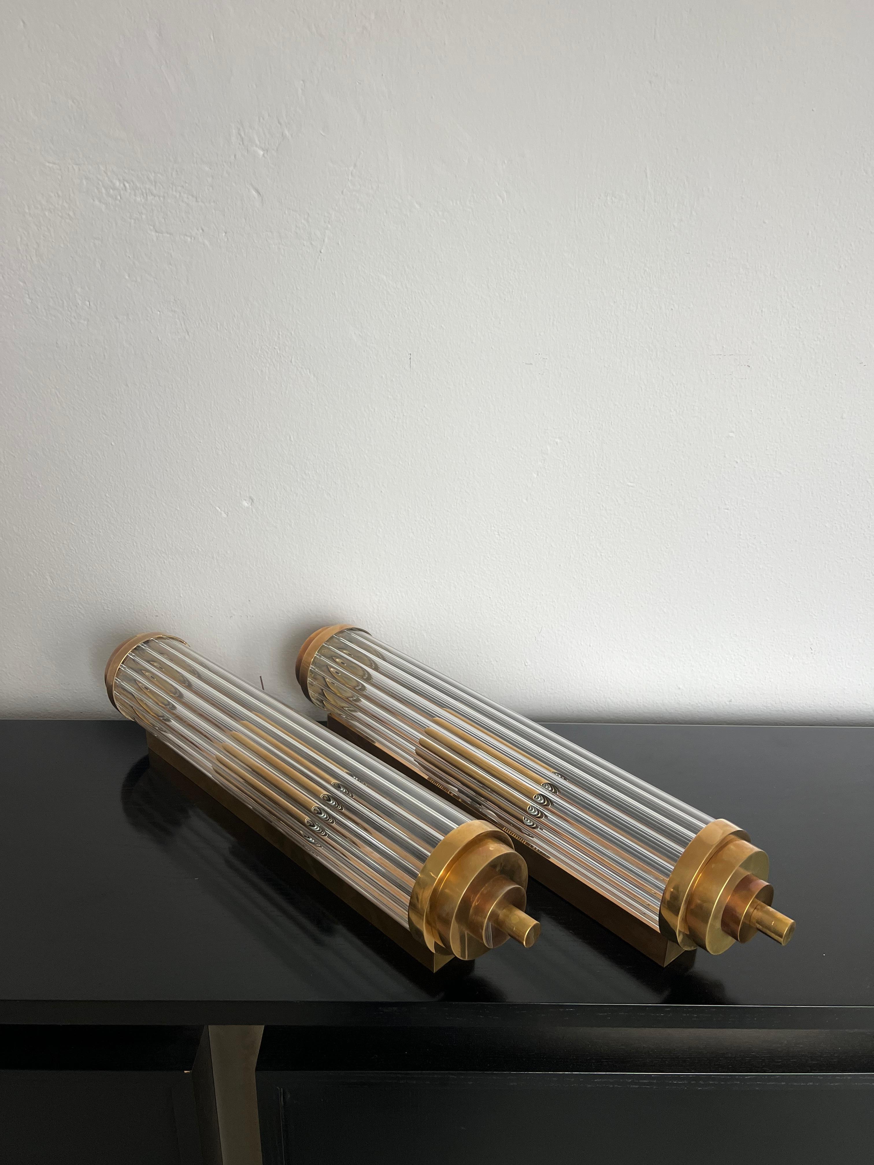 Massive Art Deco Wall Lamp Applique in Brass and Glass , decorative Wall Sconce For Sale 5