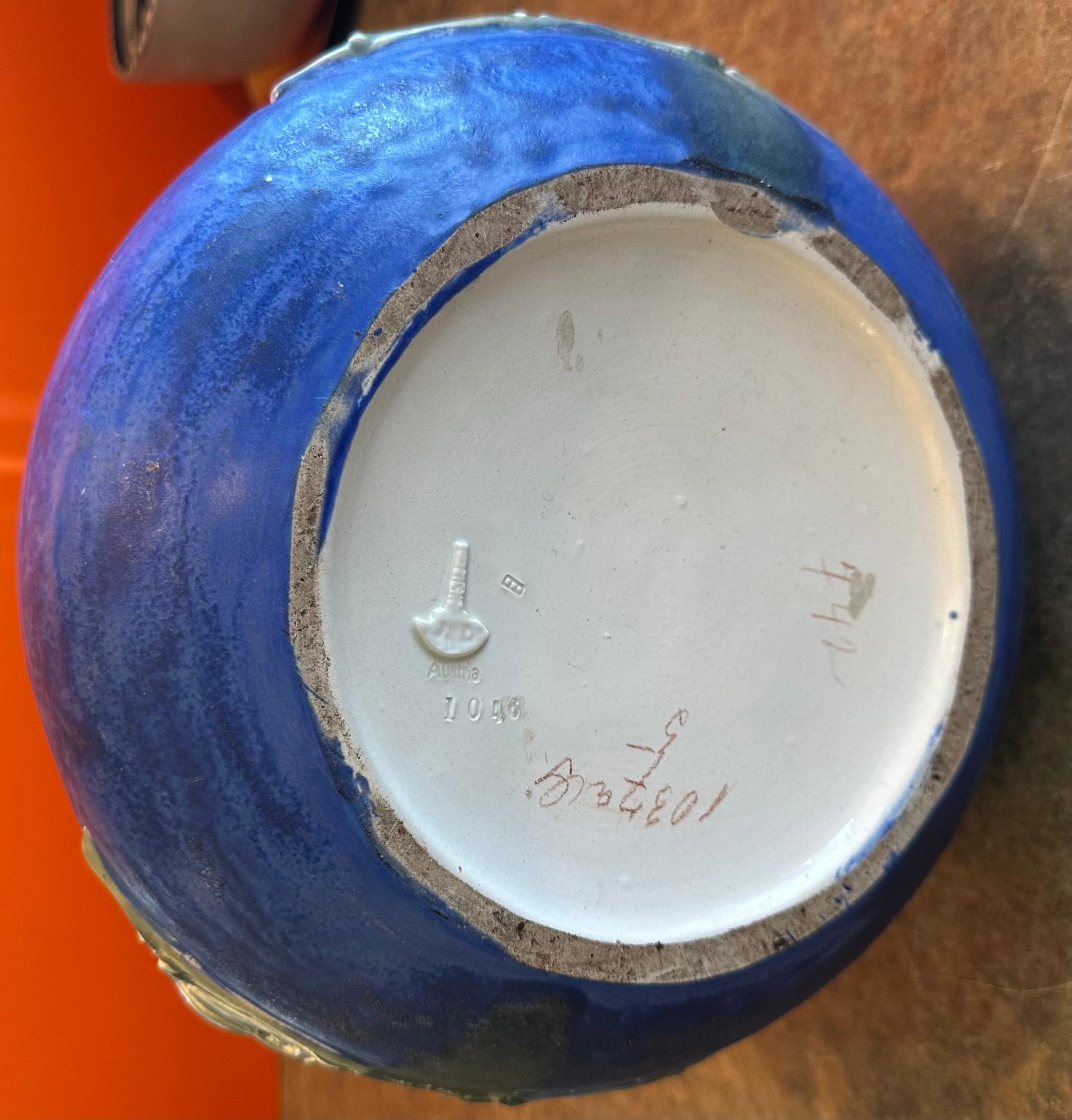 Massive Art Nouveau vase en majolique de Julius Dressler en vente 7