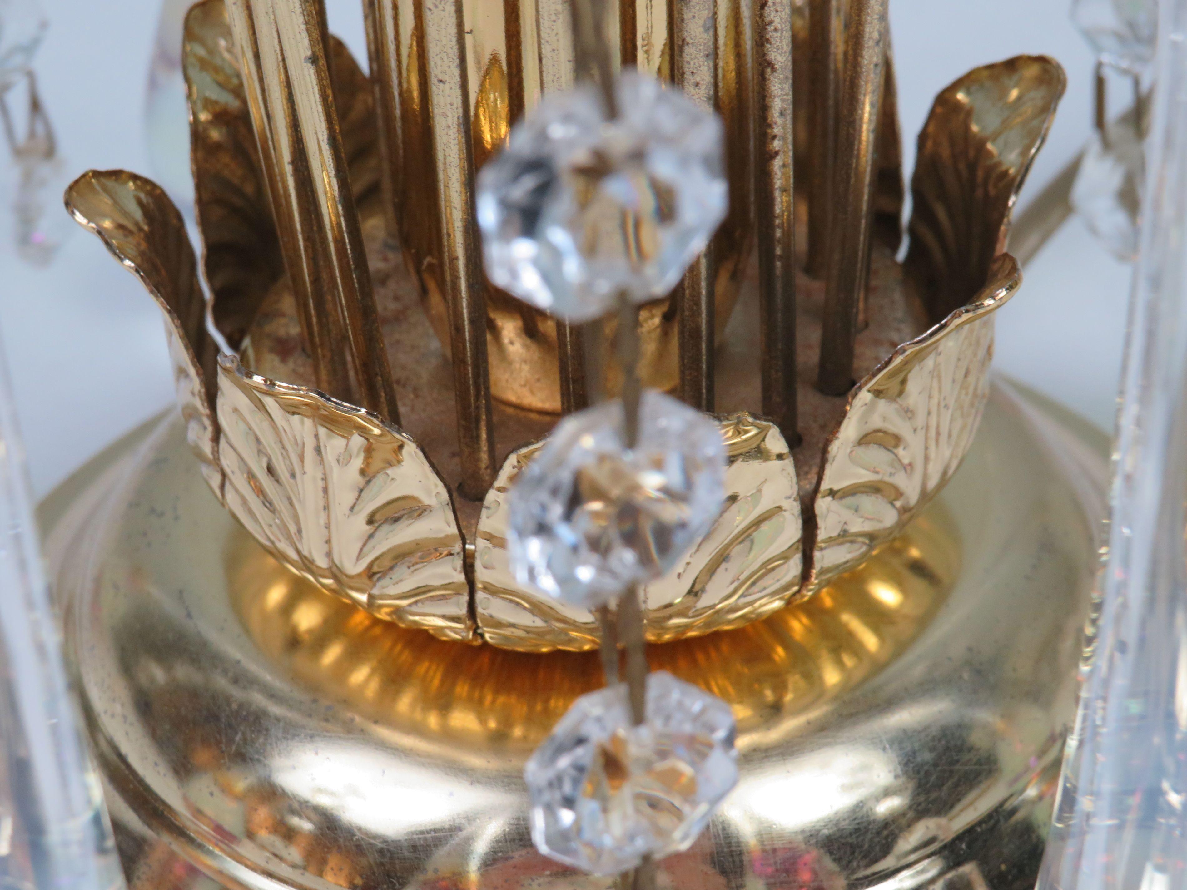 Lámpara de sobremesa belga masiva de latón de los años 70 con gotas de cristal de Murano Regencia de Hollywood en venta