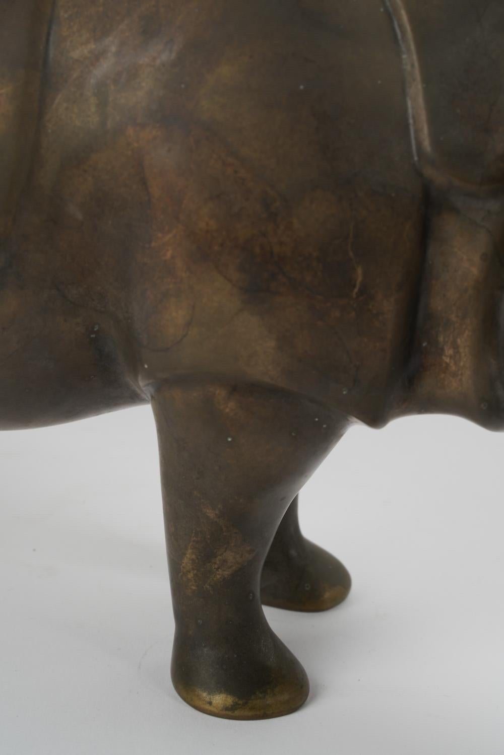 Bronze Massive sculpture Rhinoceros de l'artiste en bronze par Loet Vanderveen en vente
