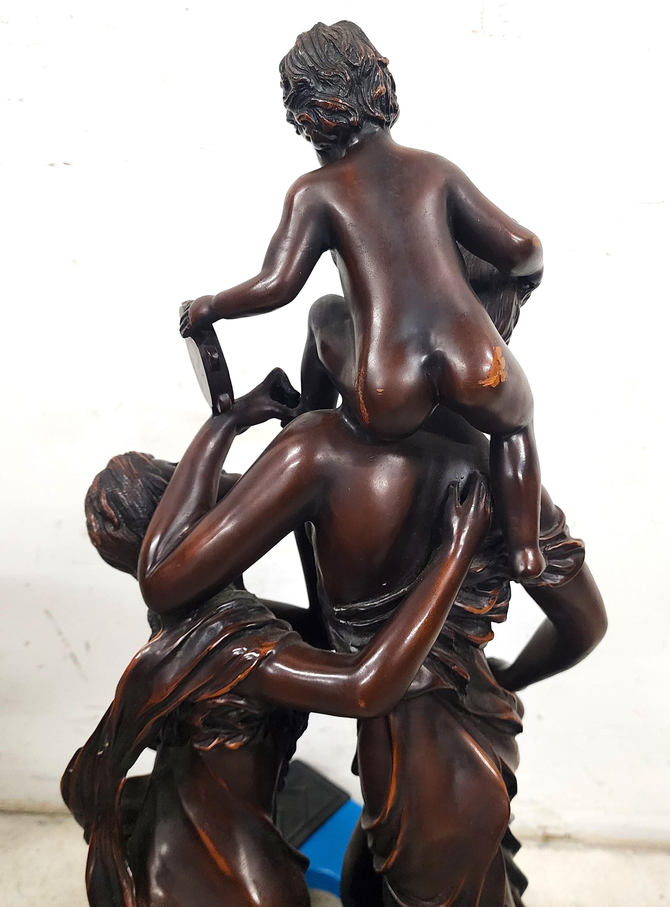 Scultura massiccia in bronzo firmata Neoclassico del XIX secolo in vendita 13