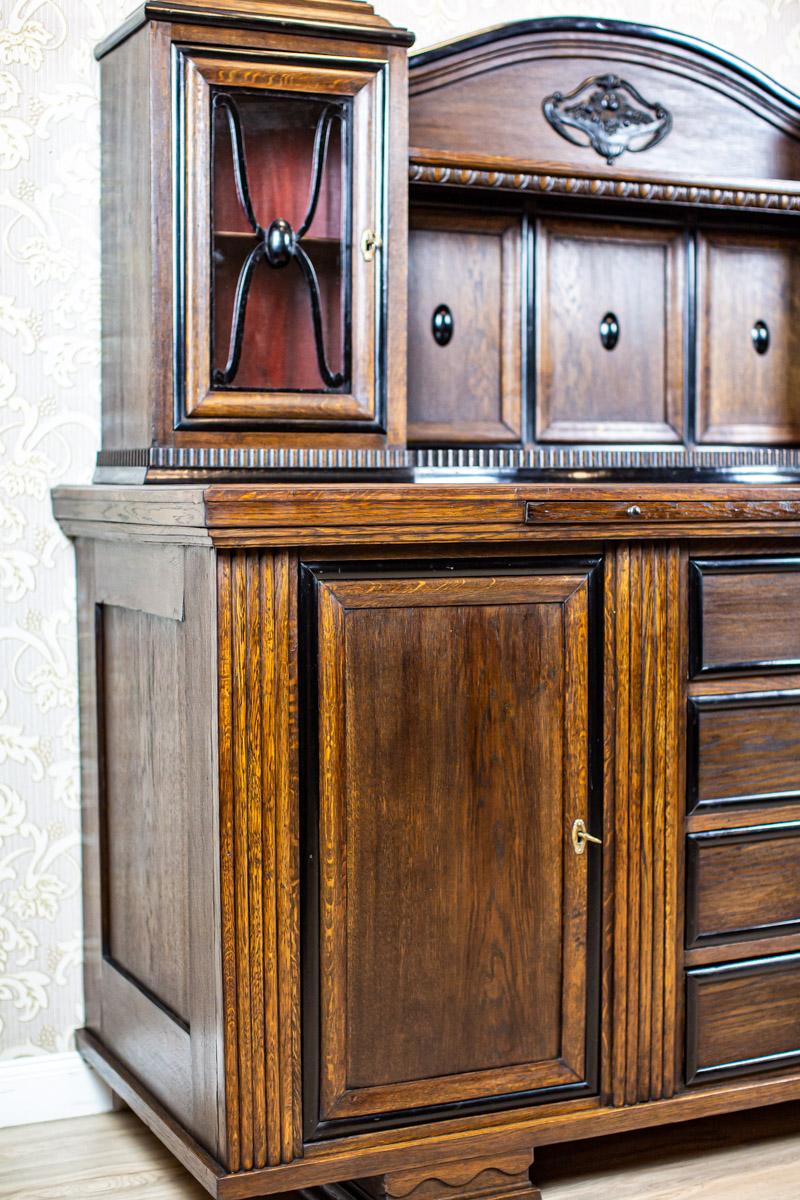 Veneer Grand Oak Veener Buffet From the Interwar Period For Sale