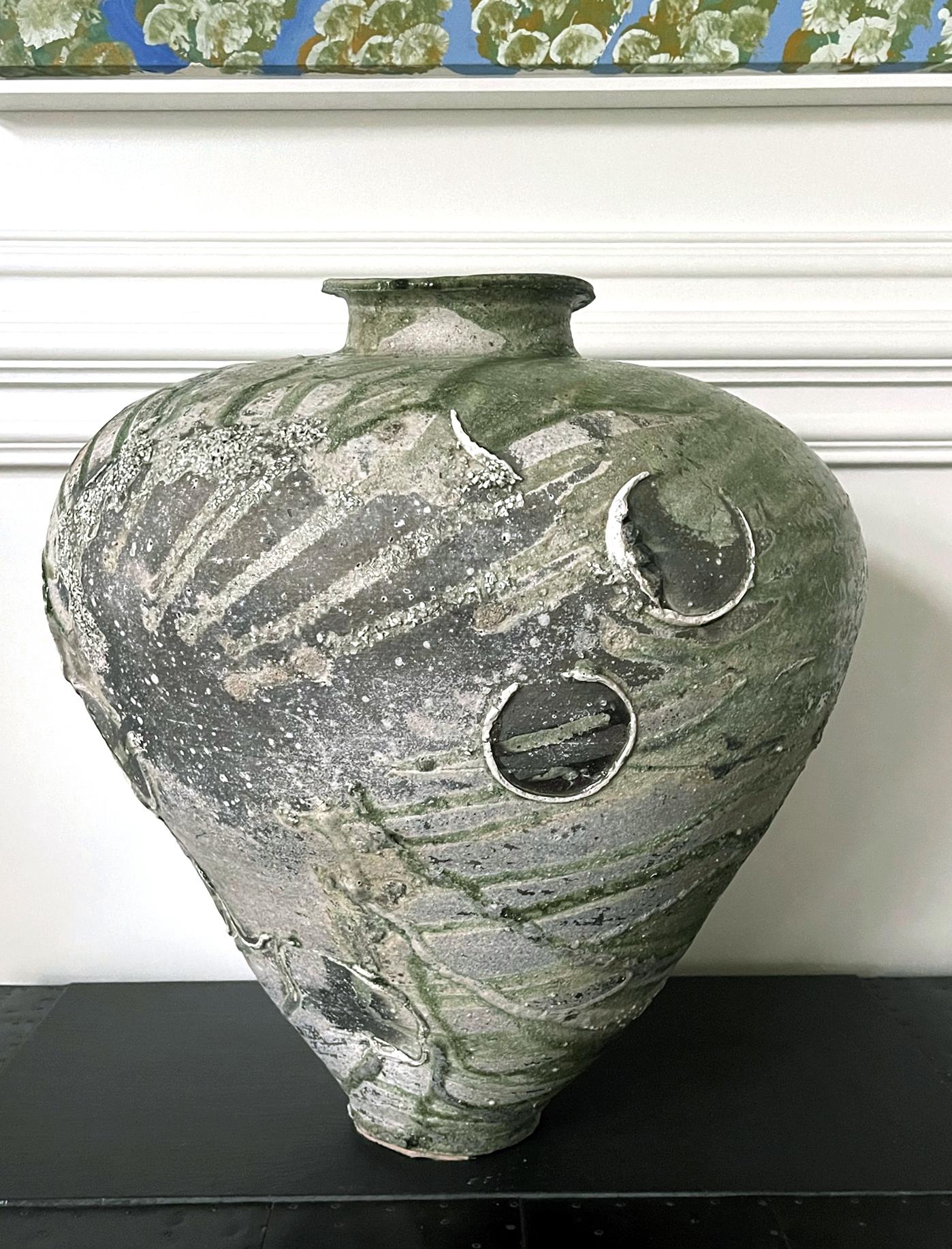 Moderne Pot en céramique Tsubo massif de la poterie japonaise Tsujimura Yui en vente