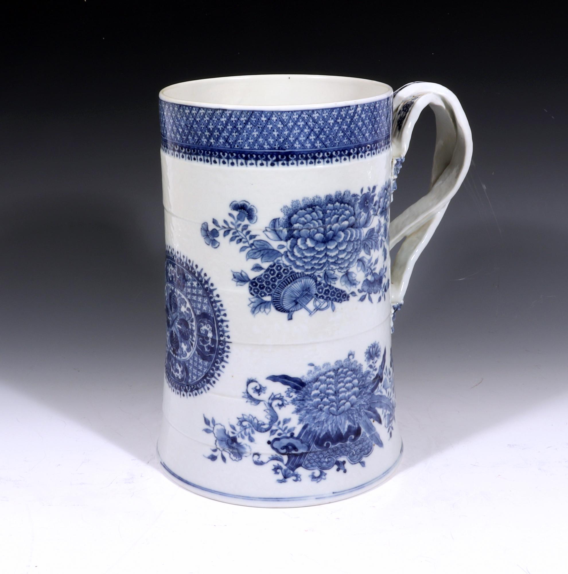 Massive Chinese Export Porcelain Blue & White Fitzhugh Toasting Tankard 3