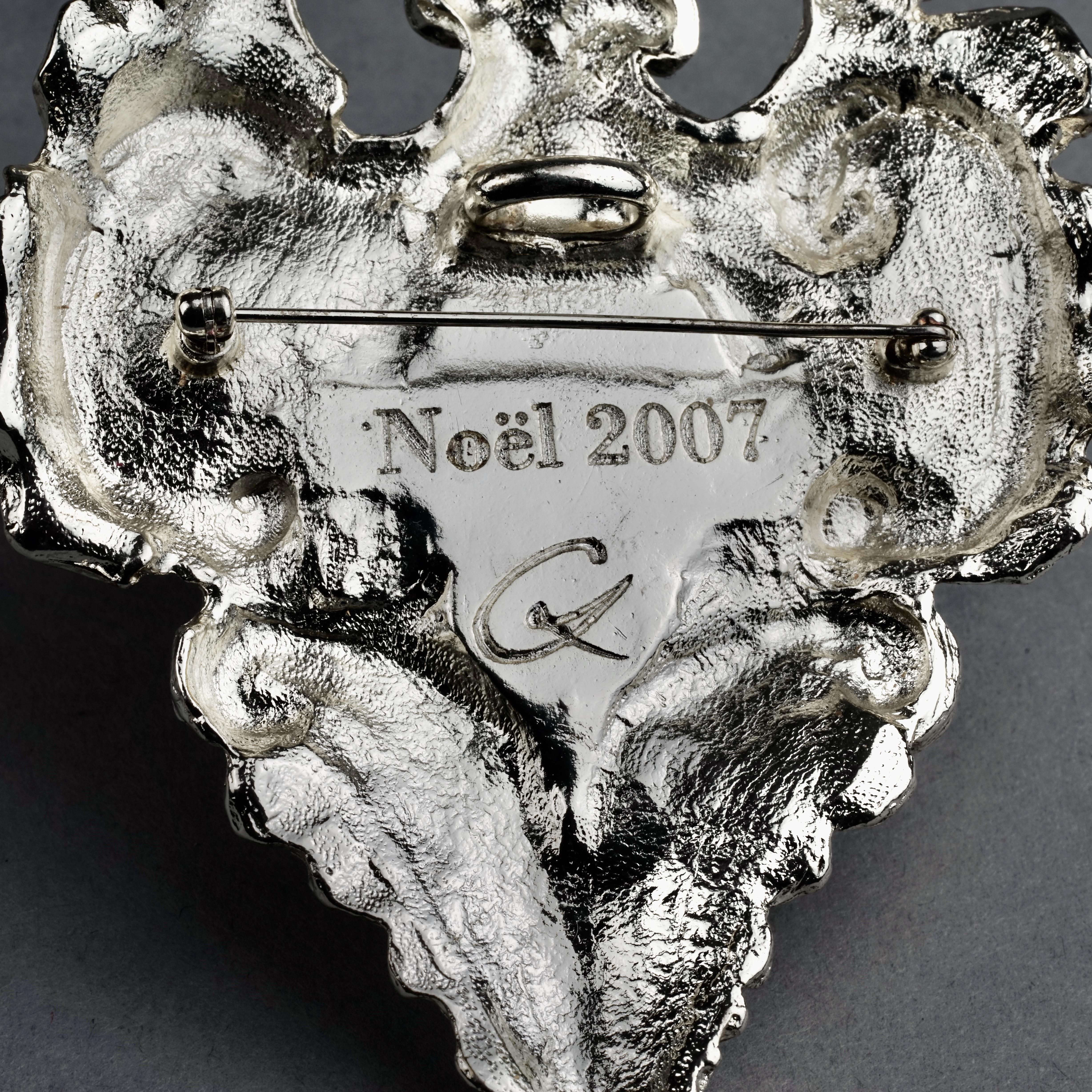 Massive CHRISTIAN LACROIX NOEL 2007 Mirror Heart Limited Edition Pendant Brooch For Sale 5