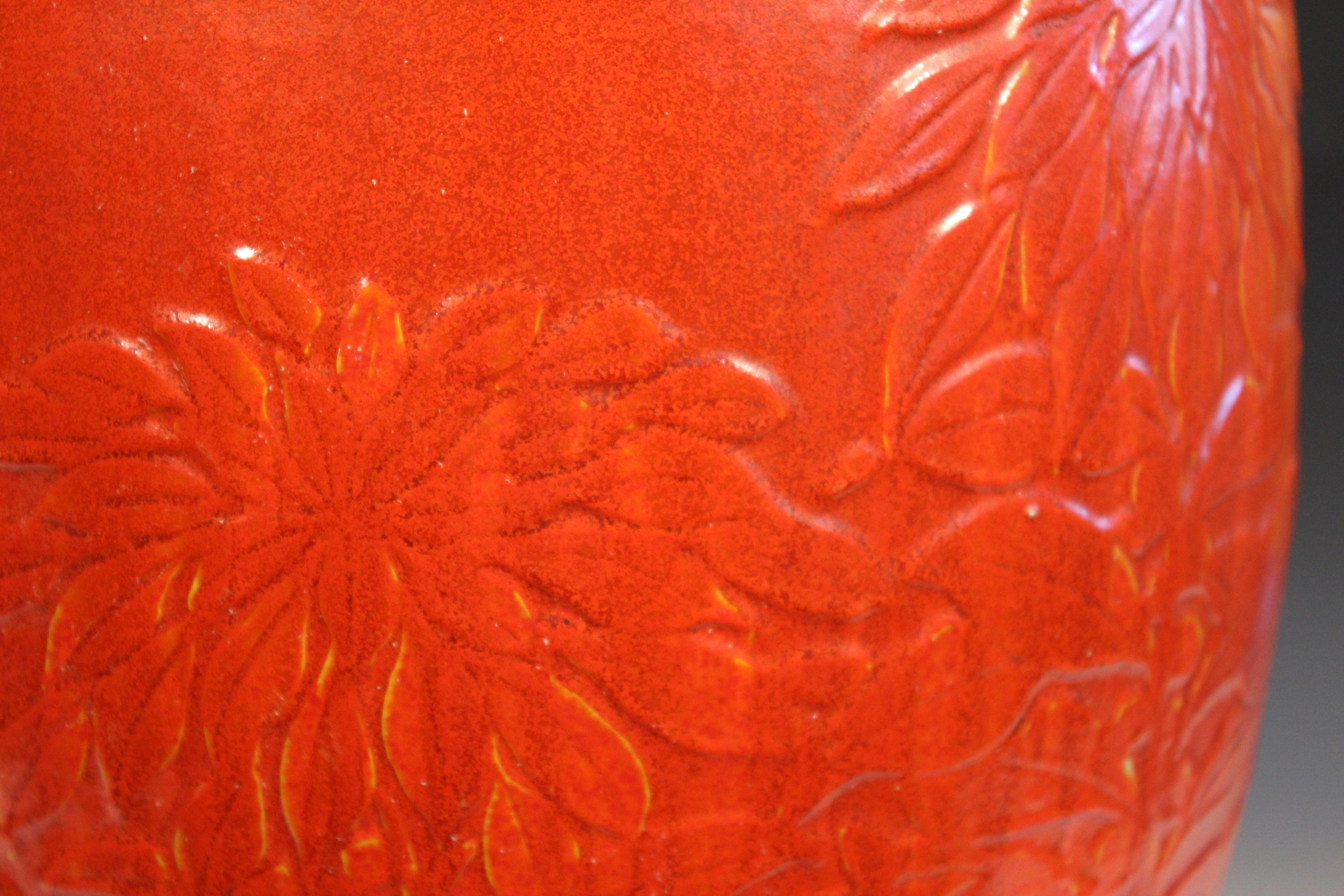Poteries Massive vase chromé orange en poterie Awaji Art Déco Chrysanthème en vente