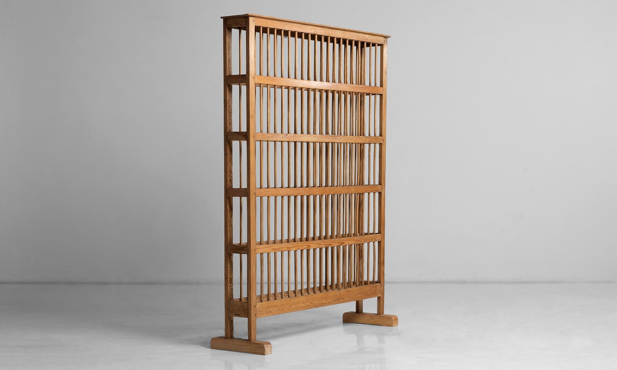 Massive Country house plate rack.

England circa 1890.

Constructed in Pine & Ash.

Measures: 53