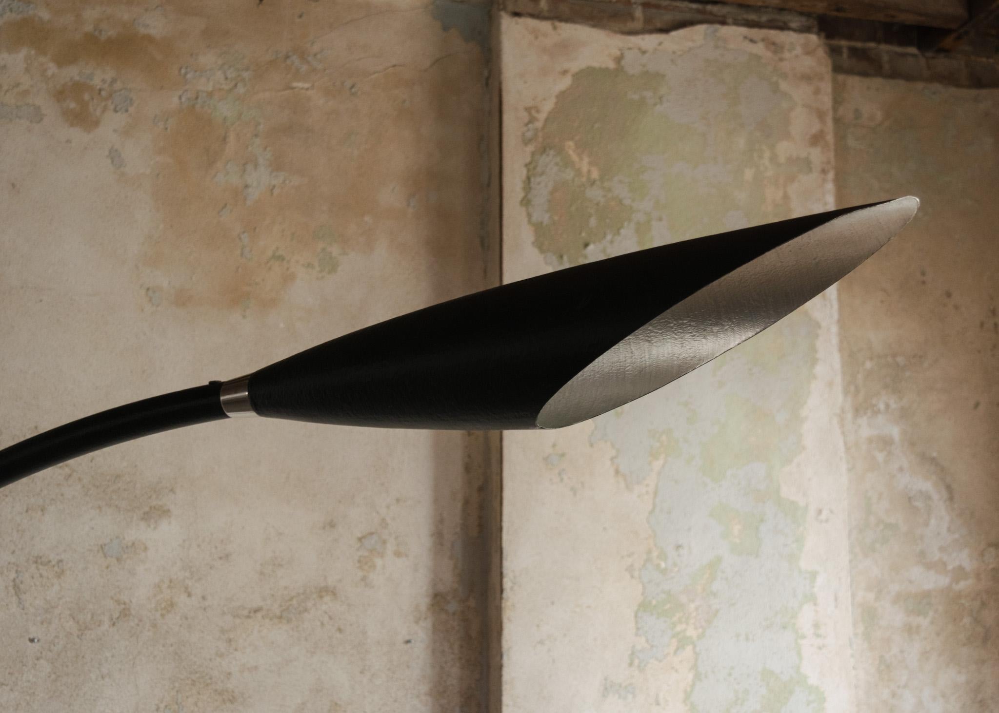 Massive and Impressive Italian architectural floor lamp in black painted aluminum. This lamp is from 1970 Milan, Italy. Wired for the USA. 