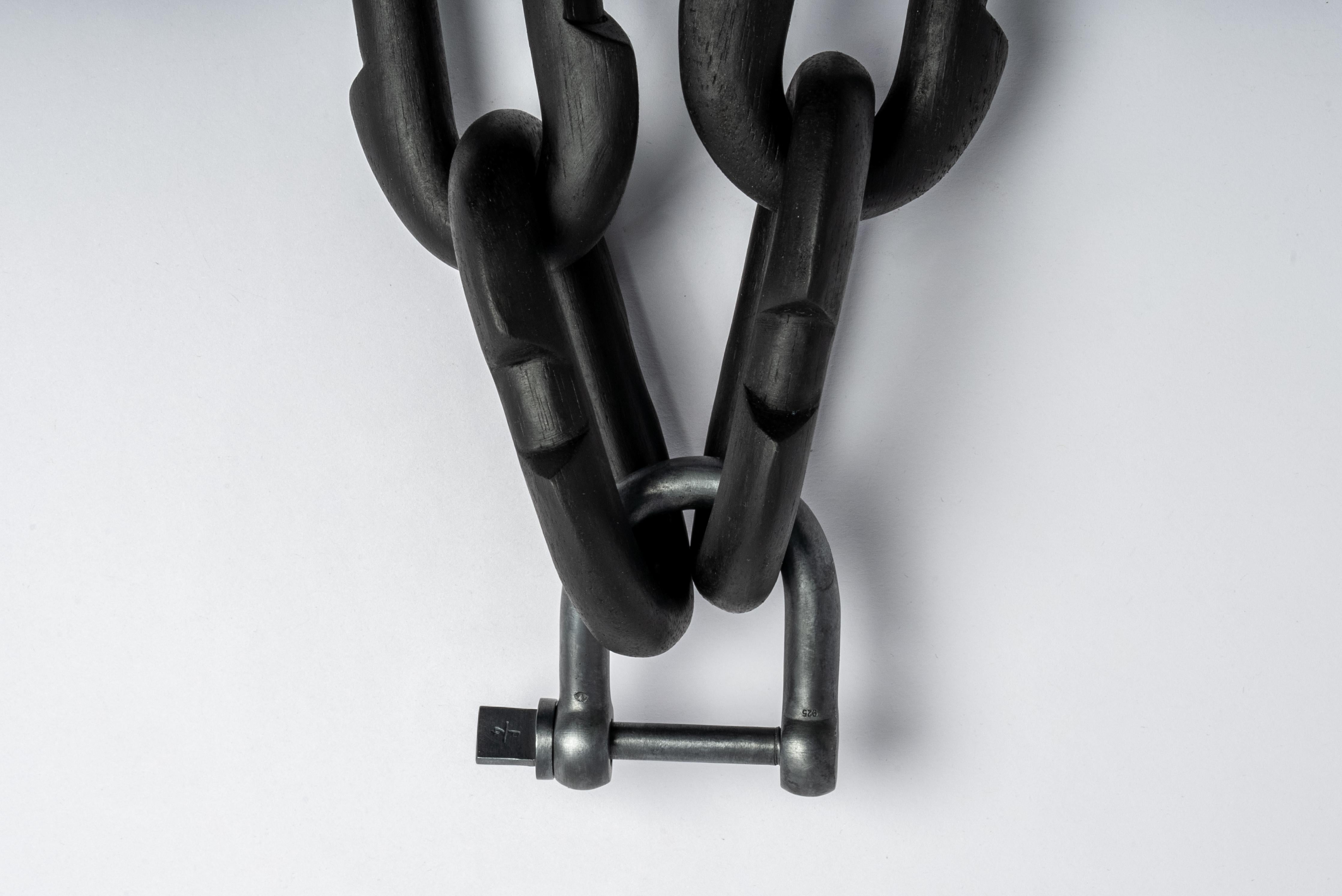 Women's or Men's Massive Deco Link Charm Choker (55cm, KU+KA) For Sale
