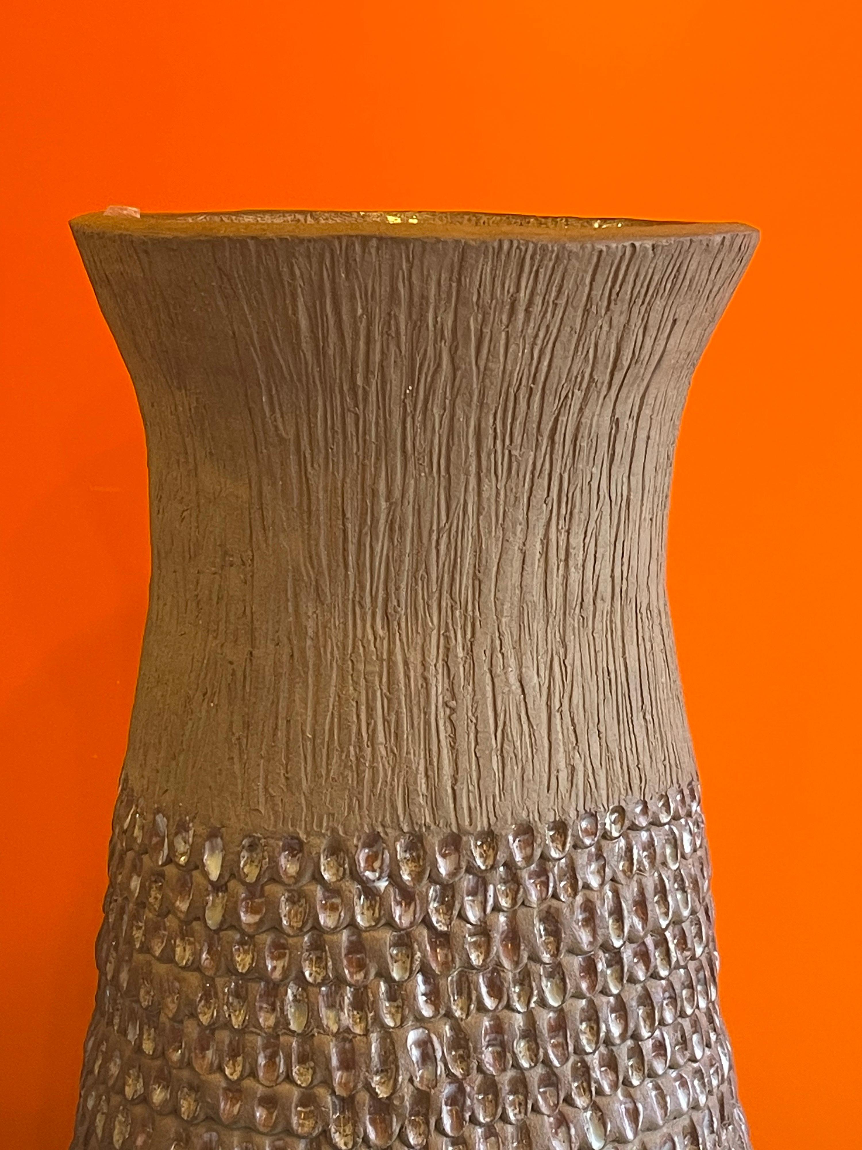 Massive Earthenware Pottery Vase in the Style of David Cressey / Robert Maxwell In Good Condition In San Diego, CA