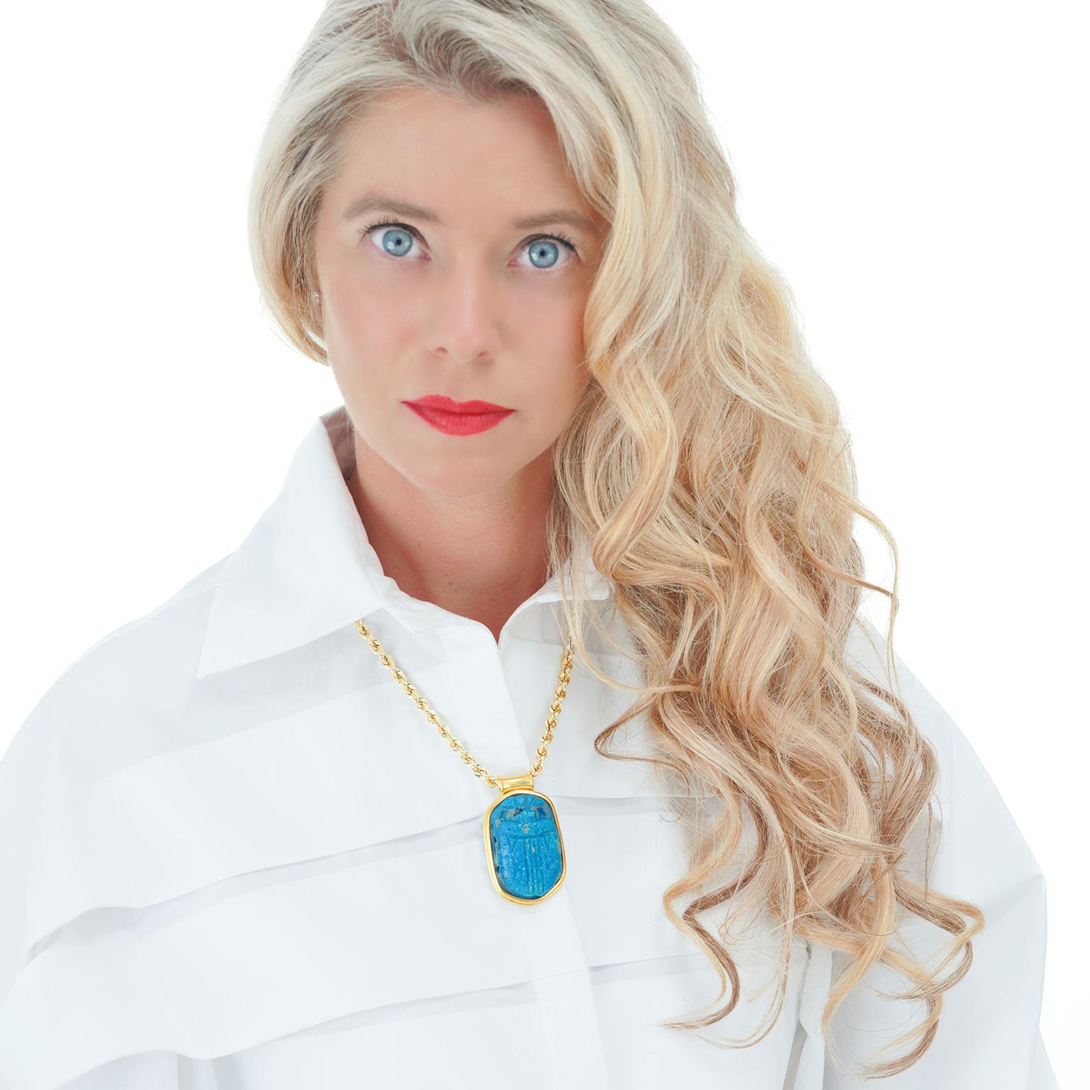 Massive Faience Scarab Pendant in Yellow Gold For Sale at 1stDibs