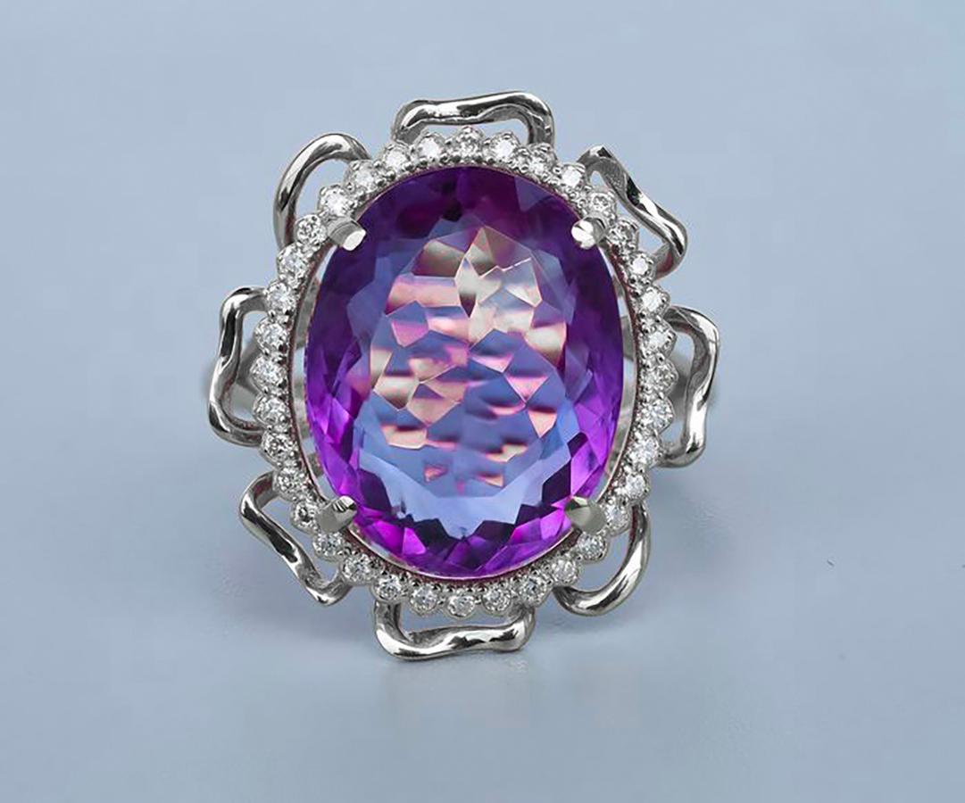 Women's Massive Flower Ring with Amethyst and Topazes