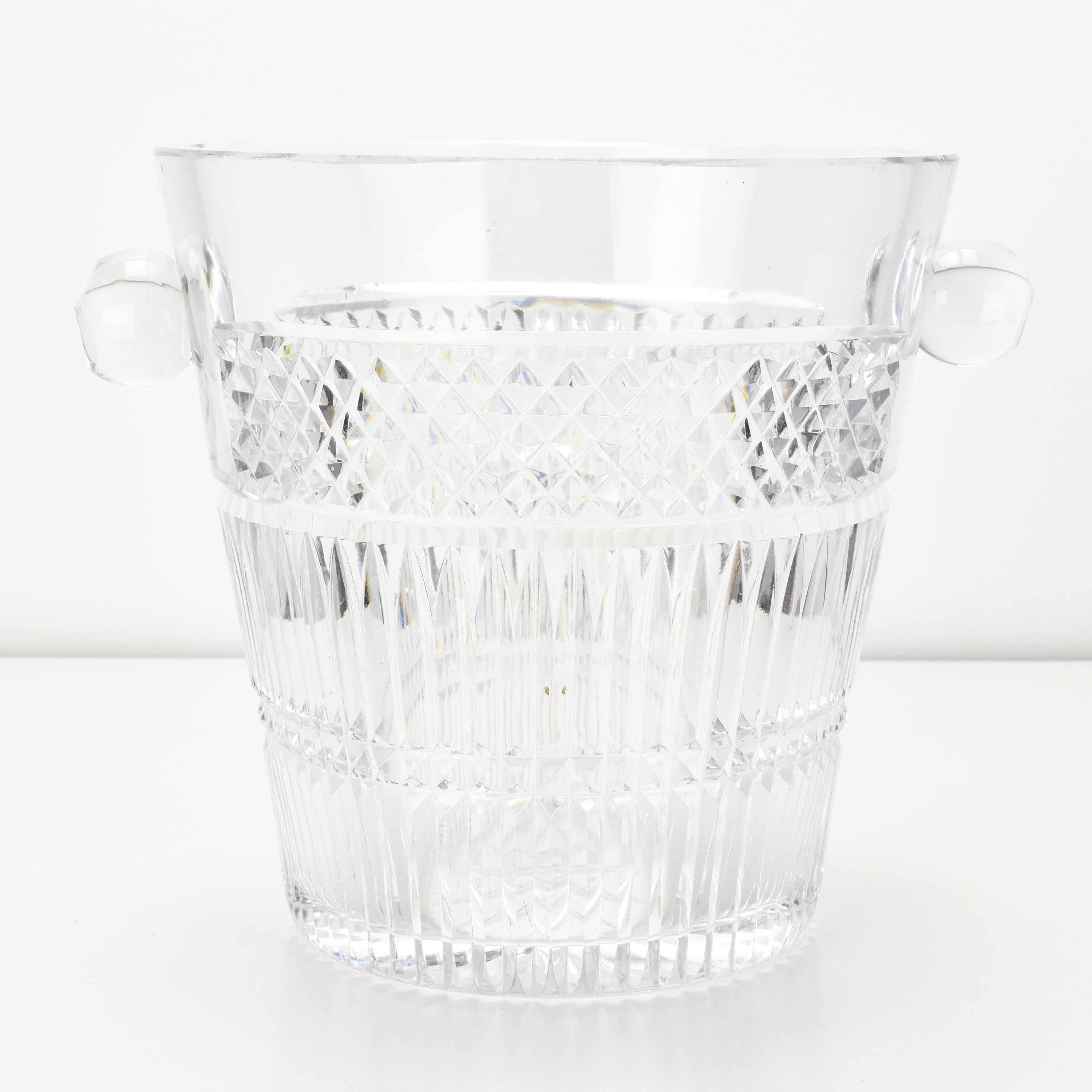 Massive French Art Deco Cut Crystal Glass Champaign Cooler Ice Bucket Baccarat In Good Condition For Sale In Bad Säckingen, DE