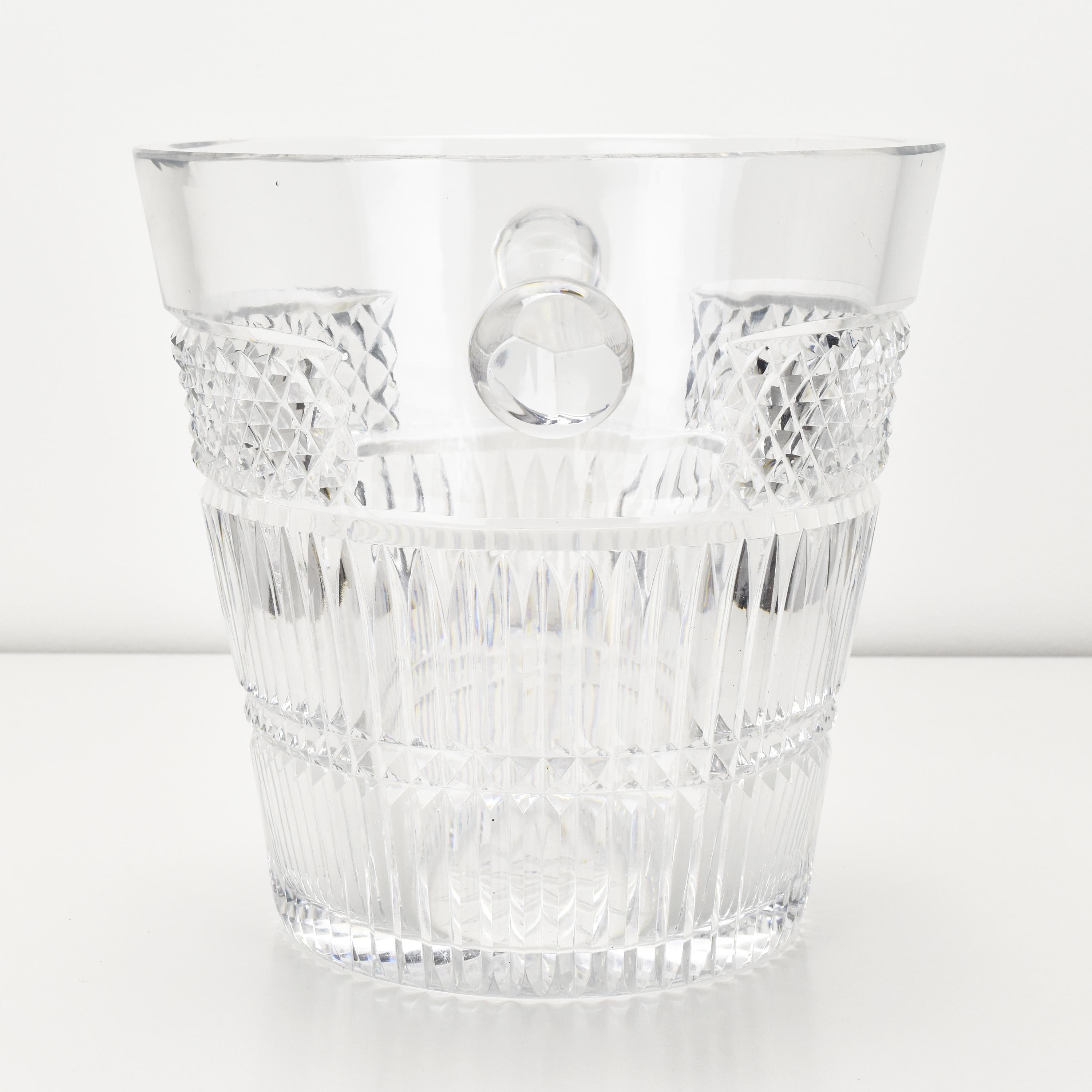 Mid-20th Century Massive French Art Deco Cut Crystal Glass Champaign Cooler Ice Bucket Baccarat For Sale