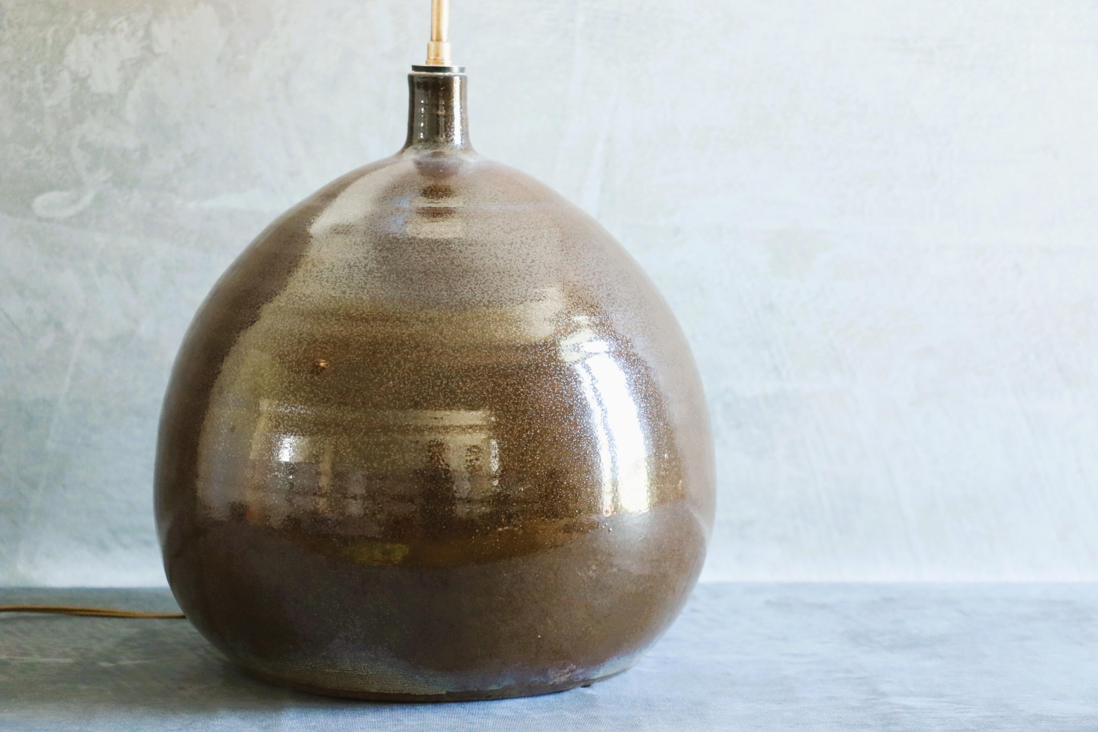 Lámpara de cerámica francesa maciza de Roland Zobel, 1960, época Capron, Jouve, Ruelland Hecho a mano en venta