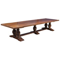 Massive table de ferme en chêne à plateau en planches françaises