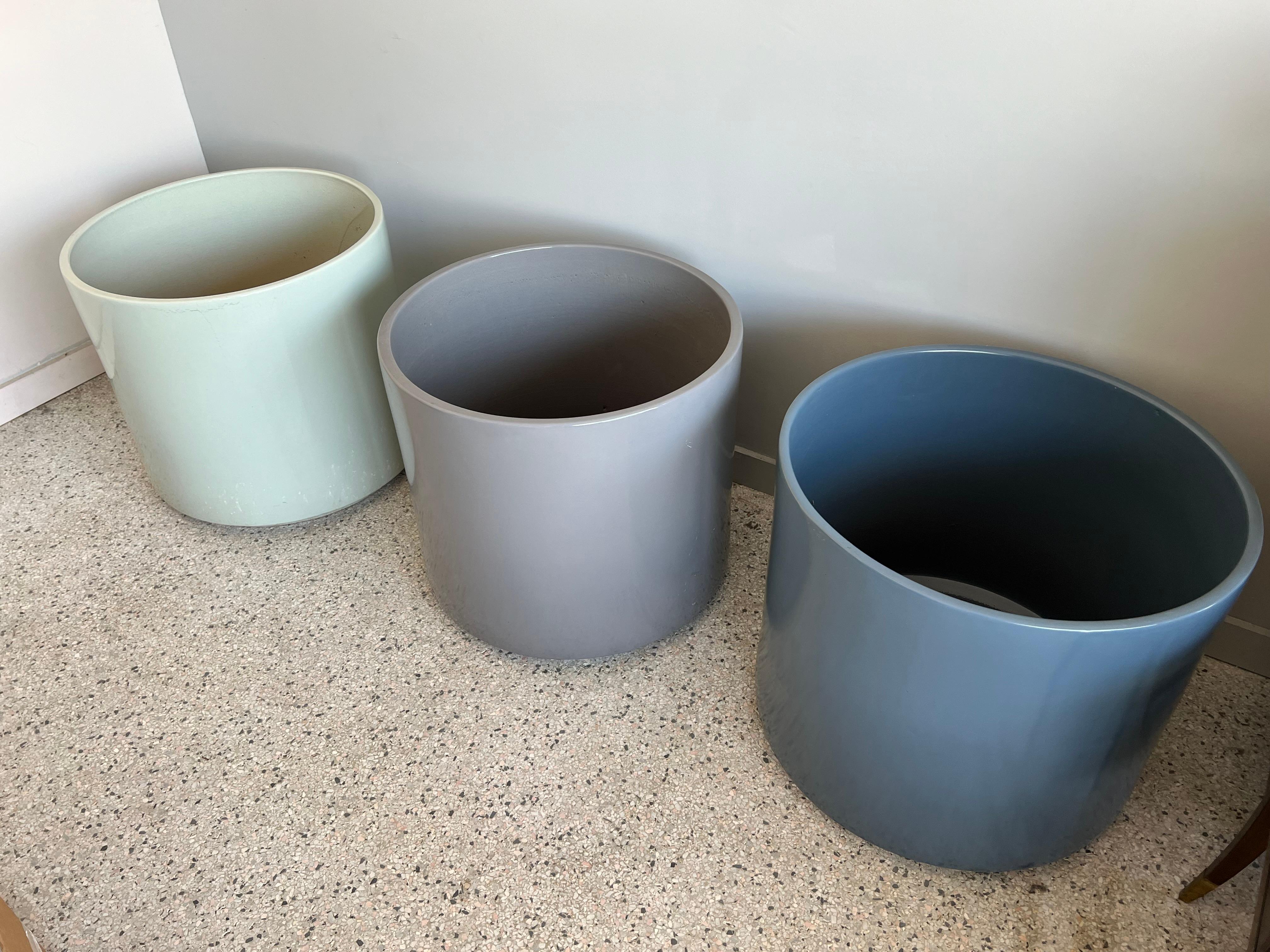 Mid-Century Modern Massive Gainey Ceramic Pots #2422 Outdoor Planters For Sale