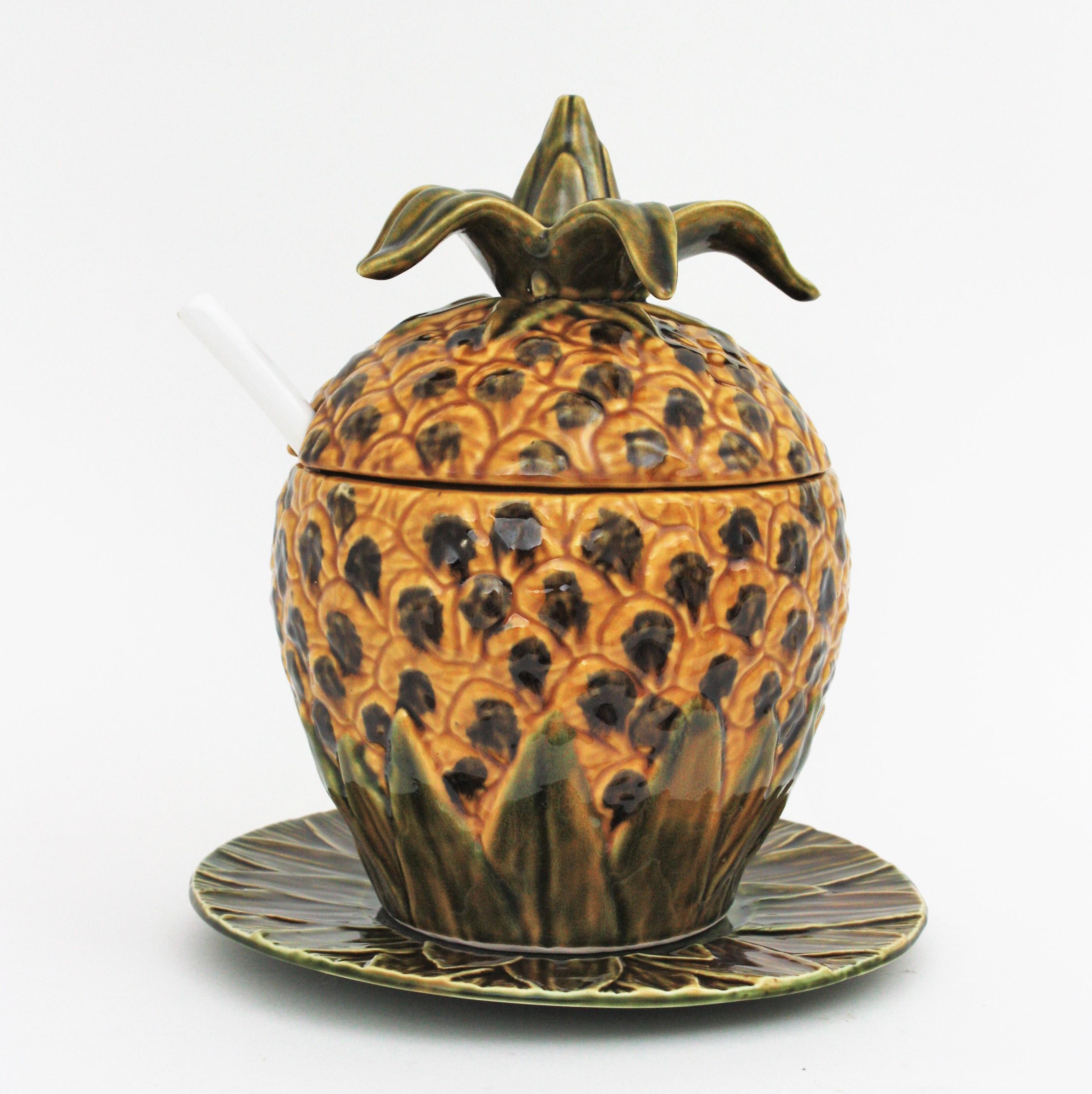 Mid-Century Modern Midcentury Pineapple XL Tureen Centerpiece in Glazed Ceramic, 1960s For Sale