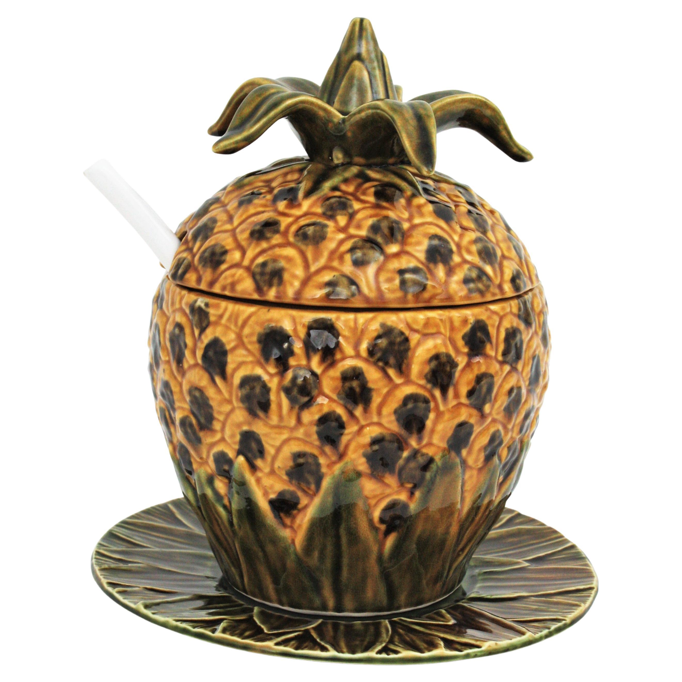 Midcentury Pineapple XL Tureen Centerpiece in Glazed Ceramic, 1960s For Sale