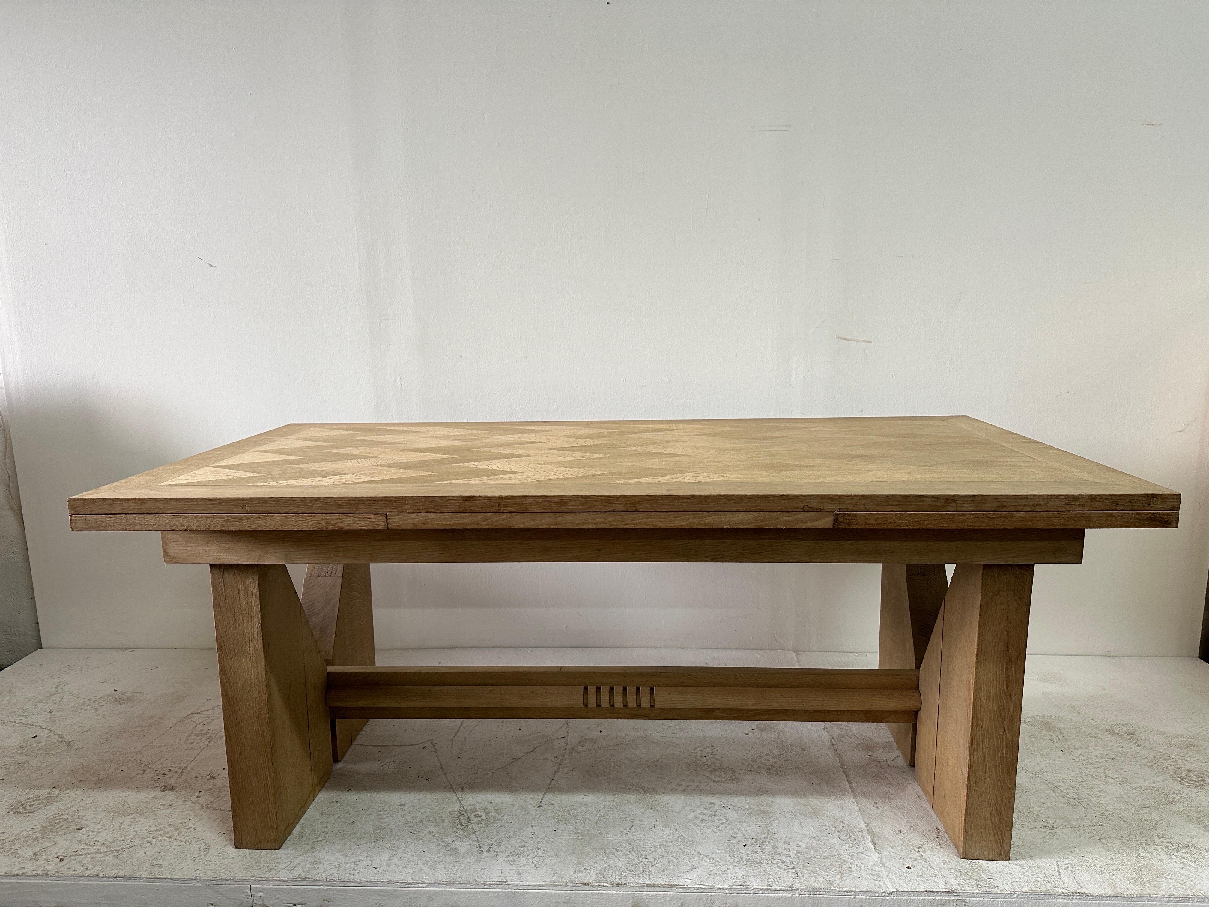 Massive Guillerme et Chambron Bleached Oak Dining Table for Votre Maison en vente 7