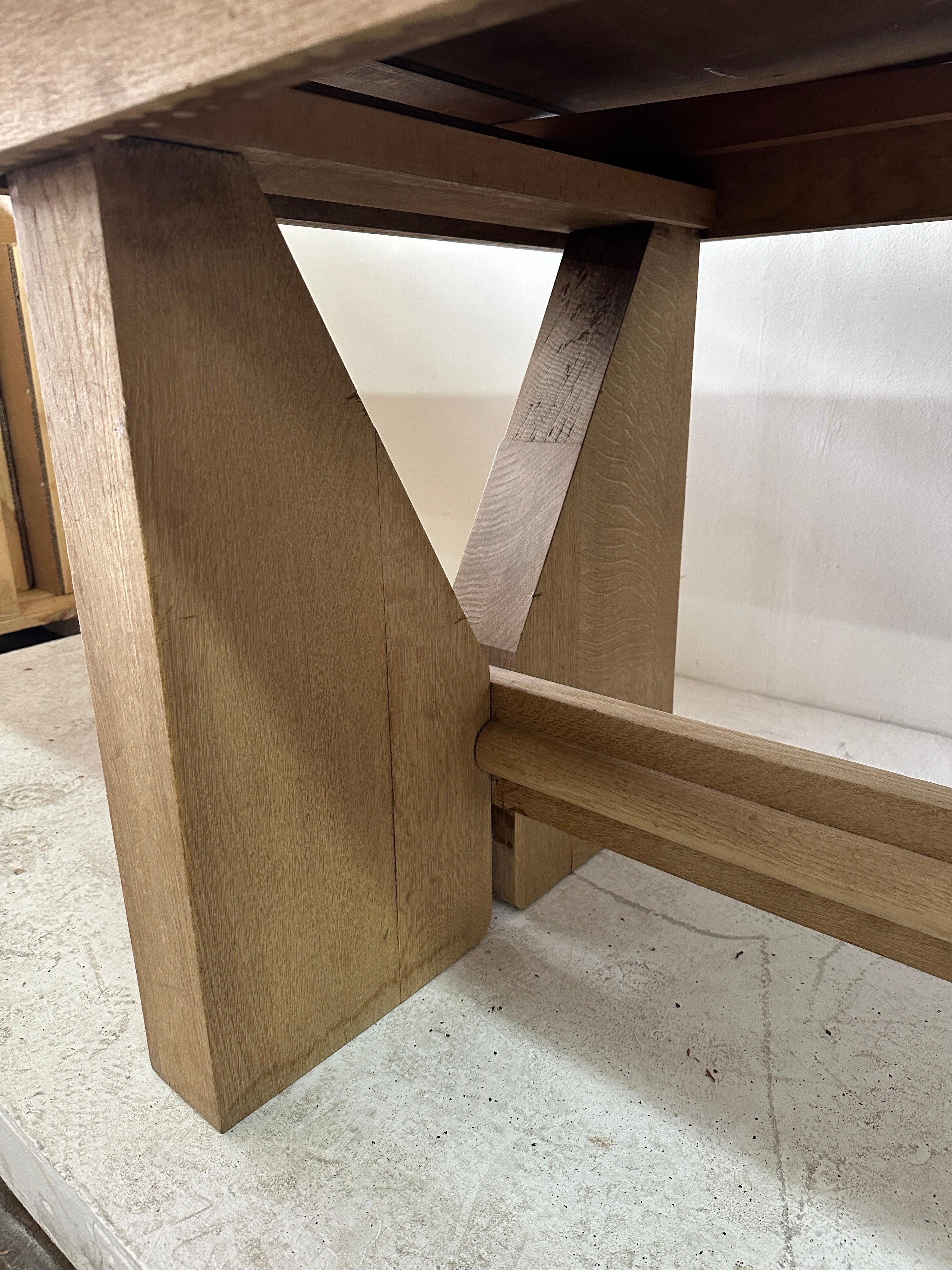 Massive Guillerme et Chambron Bleached Oak Dining Table for Votre Maison en vente 10