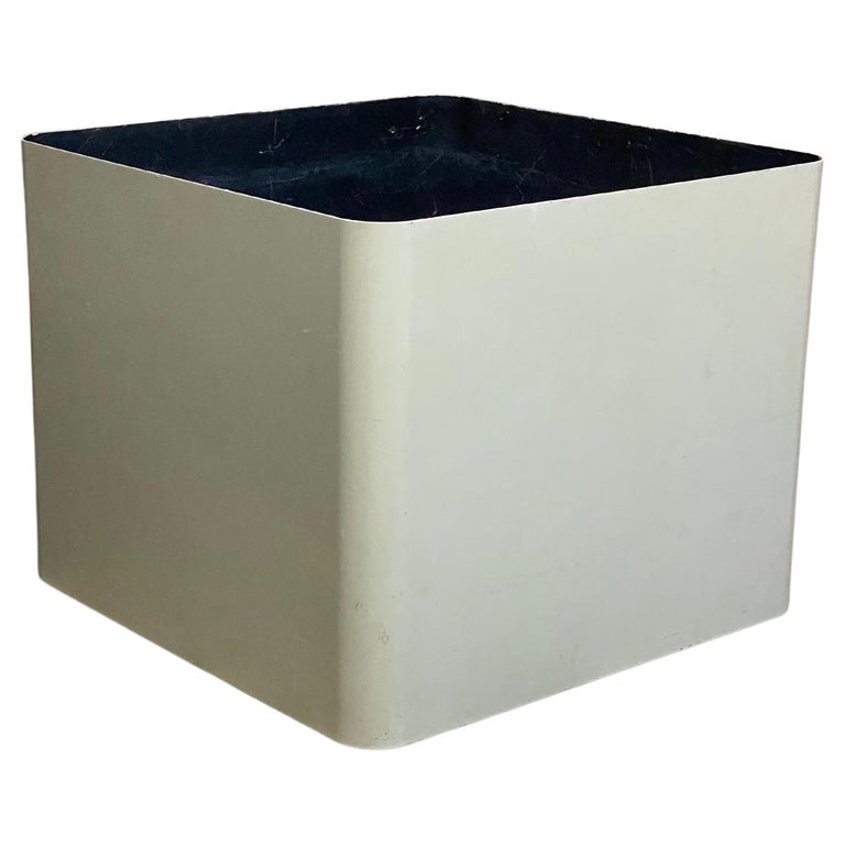 Massive Habitat International Aluminum Architectural Planter For Sale