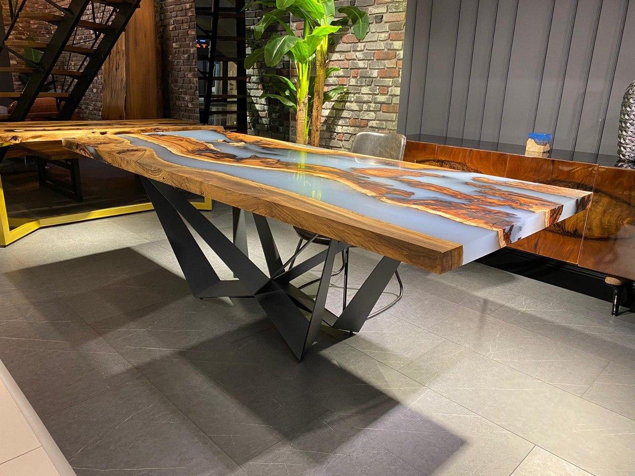 Turkish Massive Hackberry Cream Epoxy Resin Modern Dining Table For Sale
