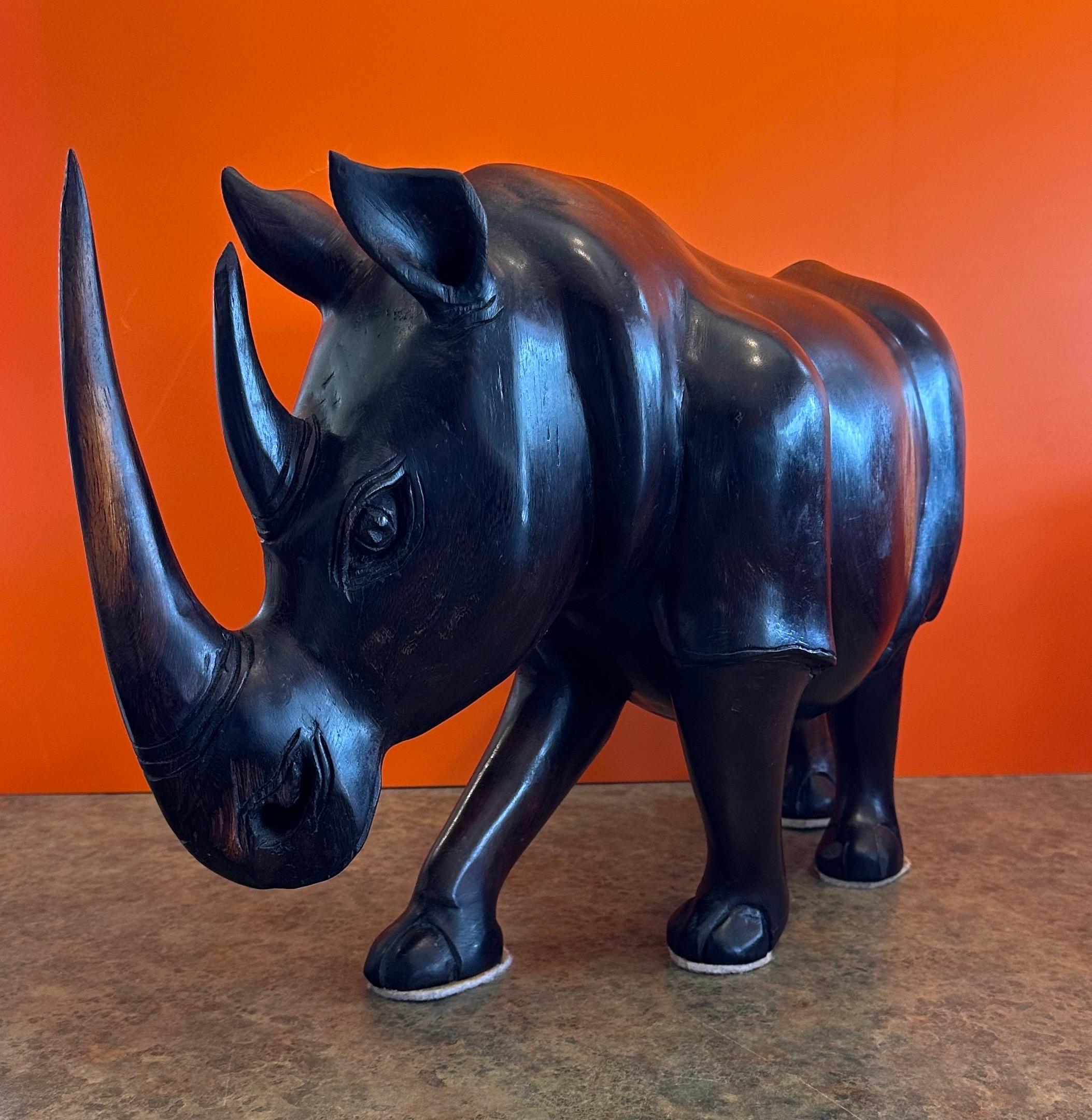 Massive Hand-Carved White Rhino / Rhinoceros Sculpture For Sale 1