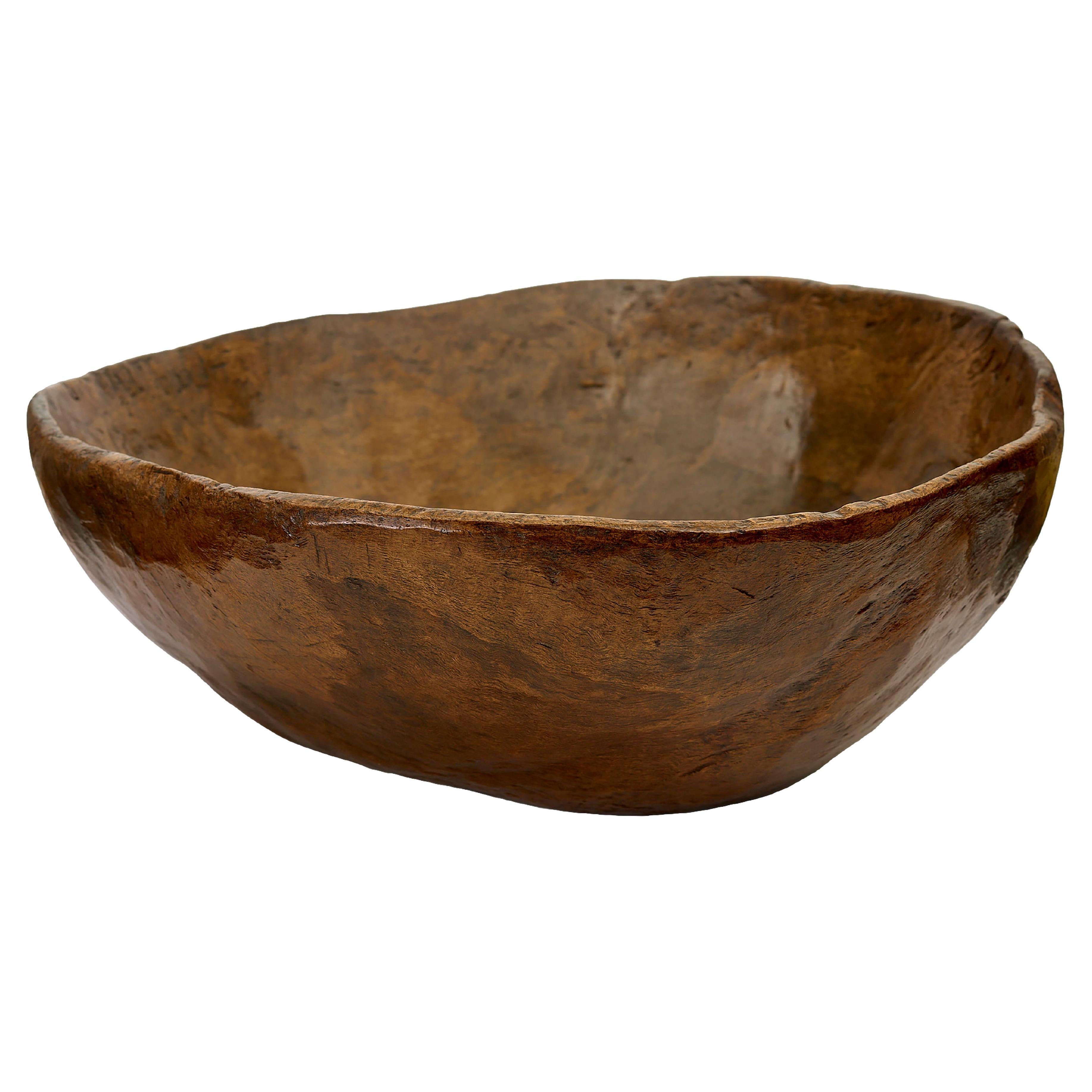 Massive heavy treen bowl in walnut For Sale