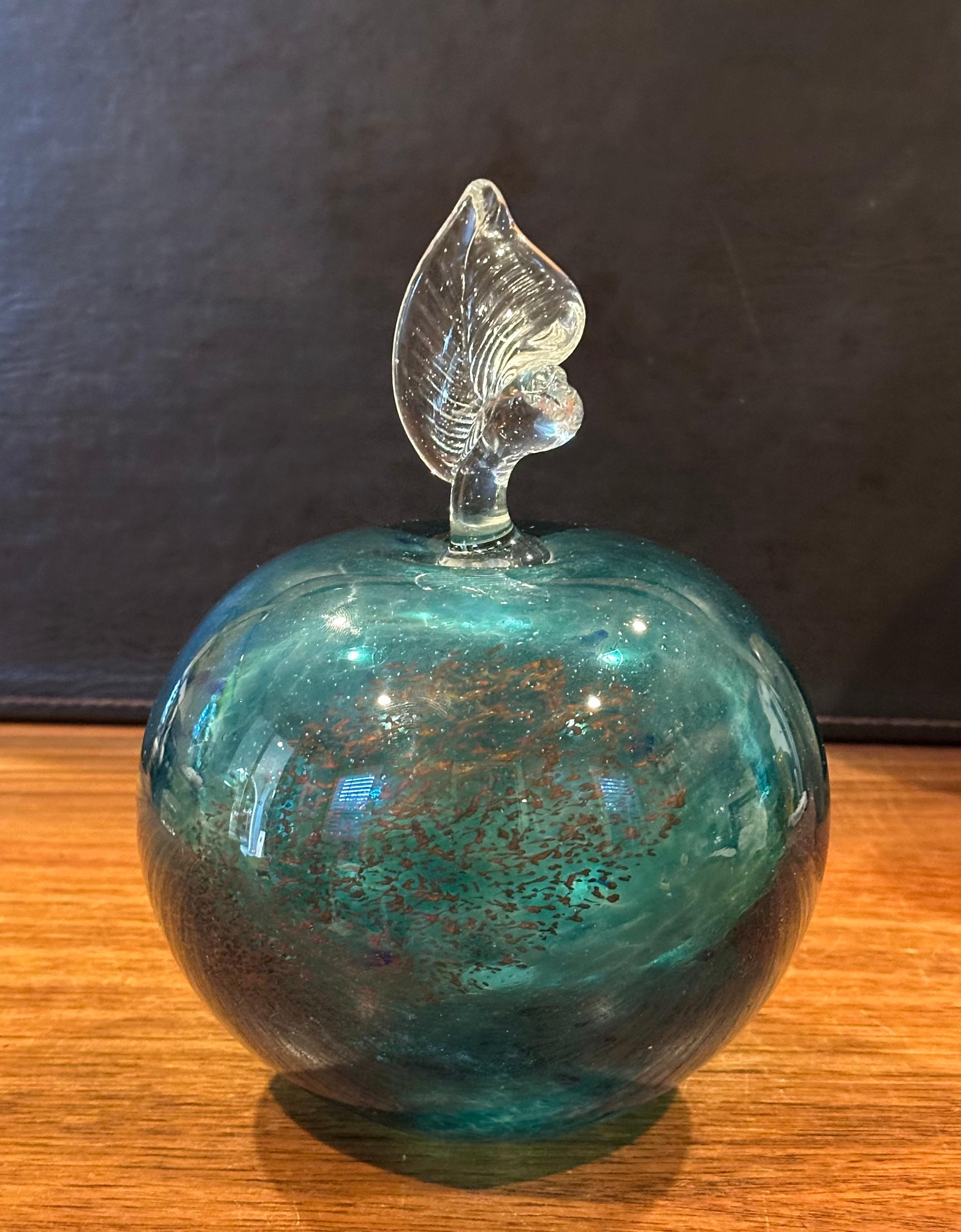 Manzana masiva de cristal artístico italiano de Murano en venta 1