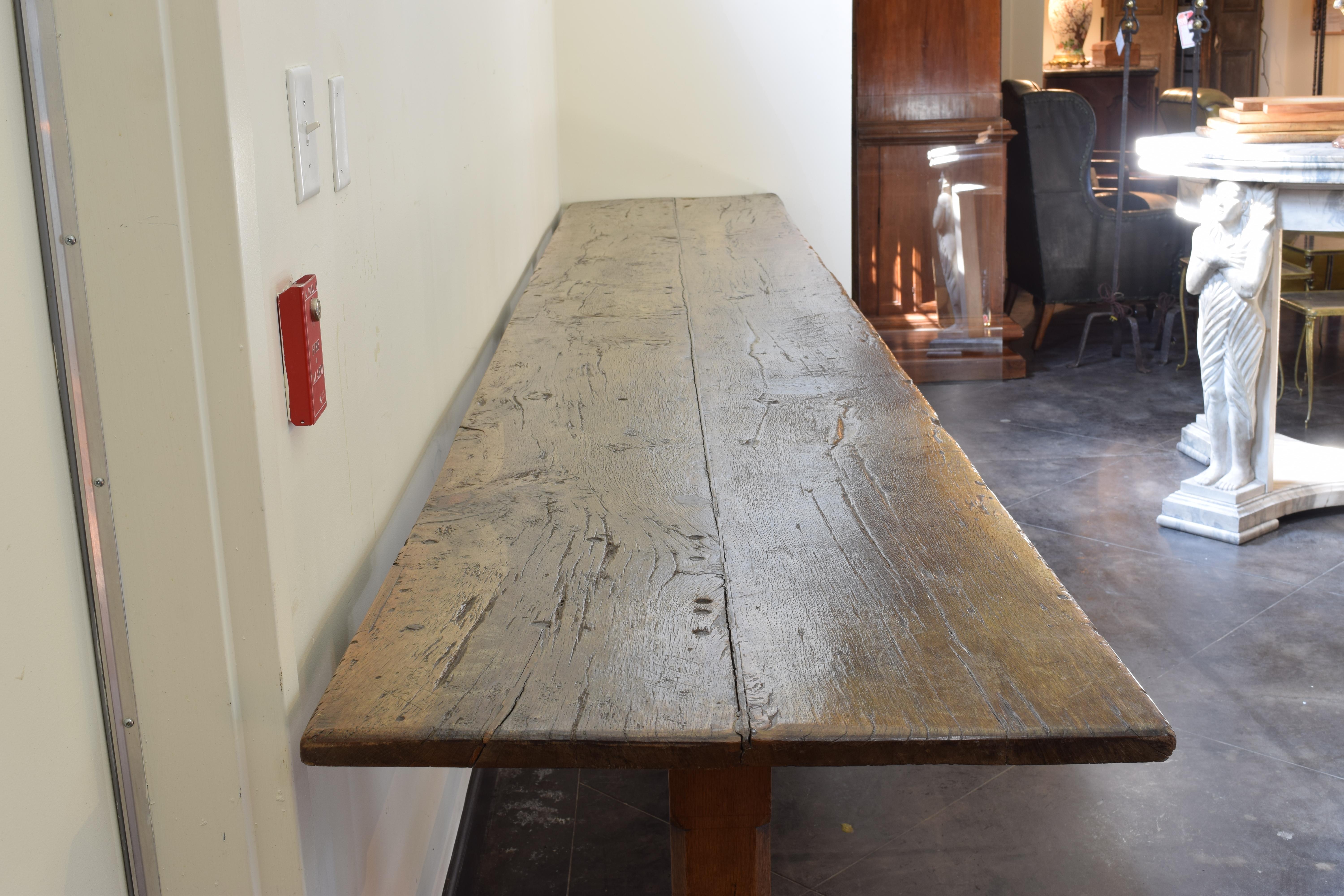 Massive Italian Elmwood Refectory Table from the Mid to Late 16th Century 6