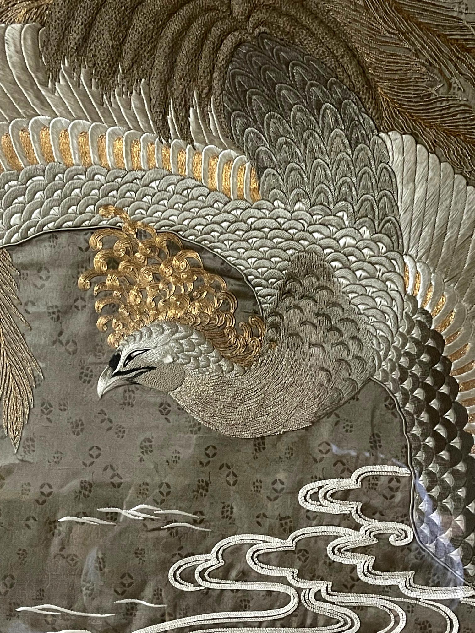 Massive vitrine japonaise de tapisserie de la période Meiji en vente 13