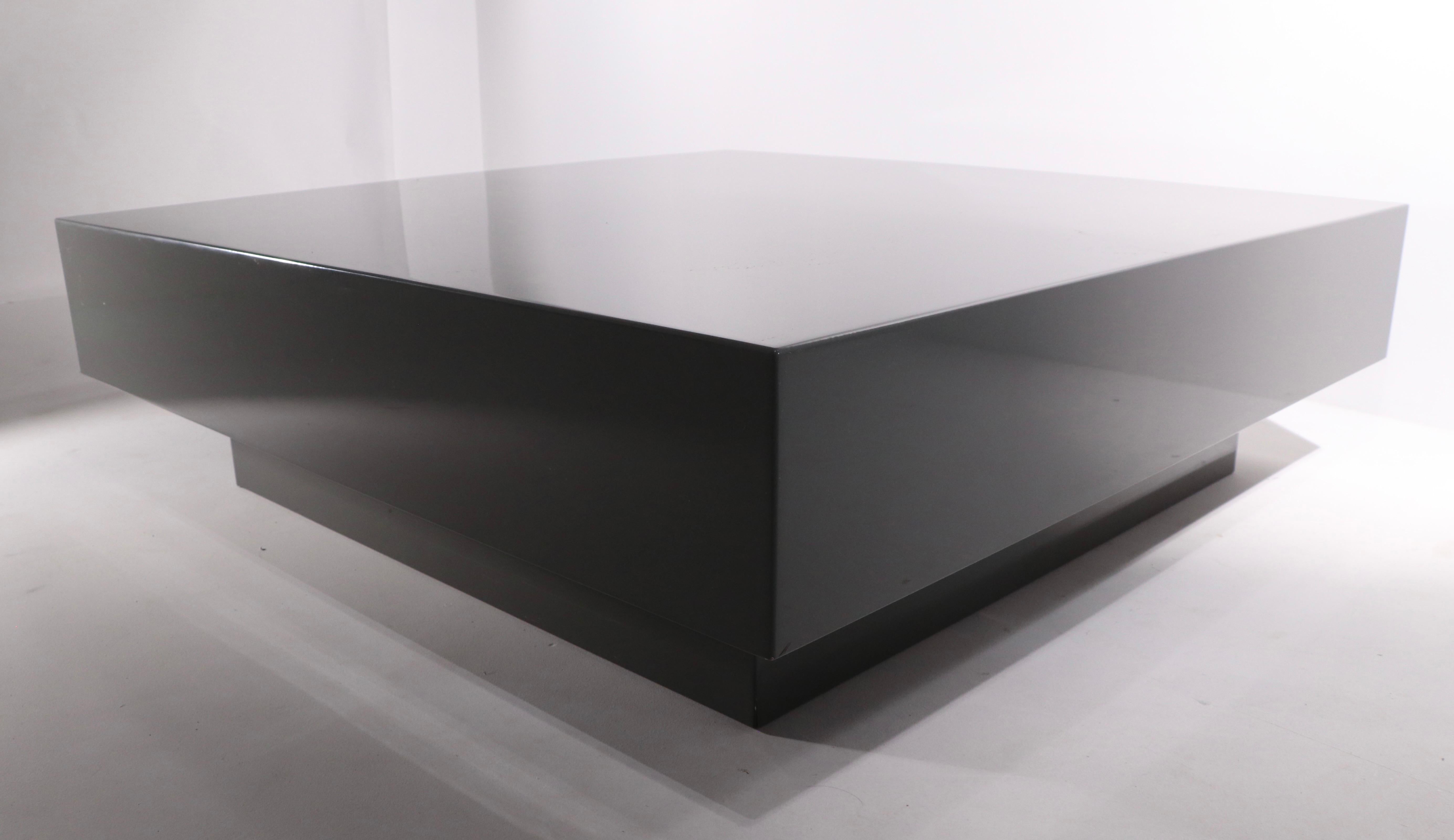 Massive Lacquered Postmodern Coffee Table 8