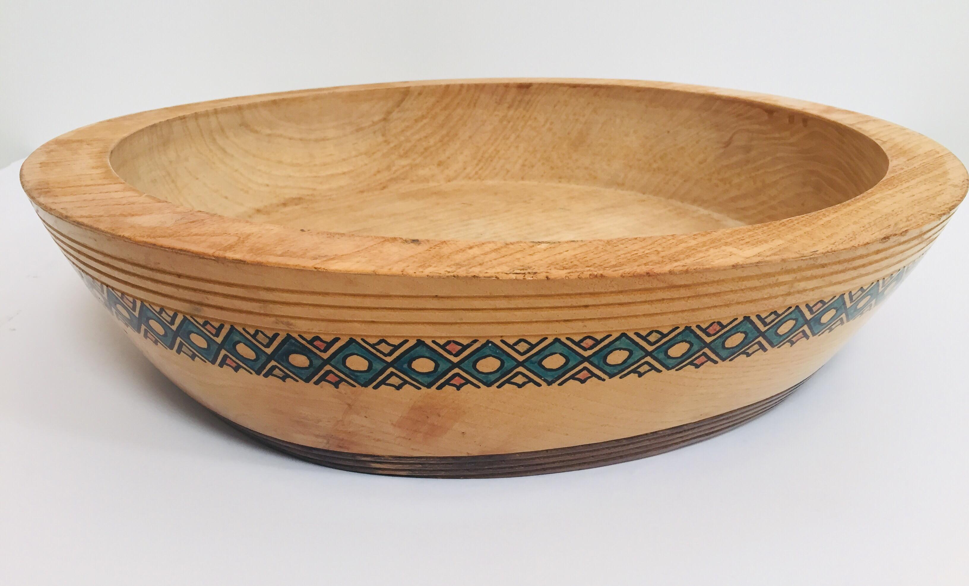 Massive vintage primitive bowl hand hewn large round wood dough bowl.
This hand carved wood bowl was originally used for kneading and rising bread dough or making couscous.
Solid and great looking hand hewn rustic round wooden dough bowl.
Food