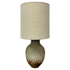 Lampada da tavolo in ceramica a flusso di lava massiccio