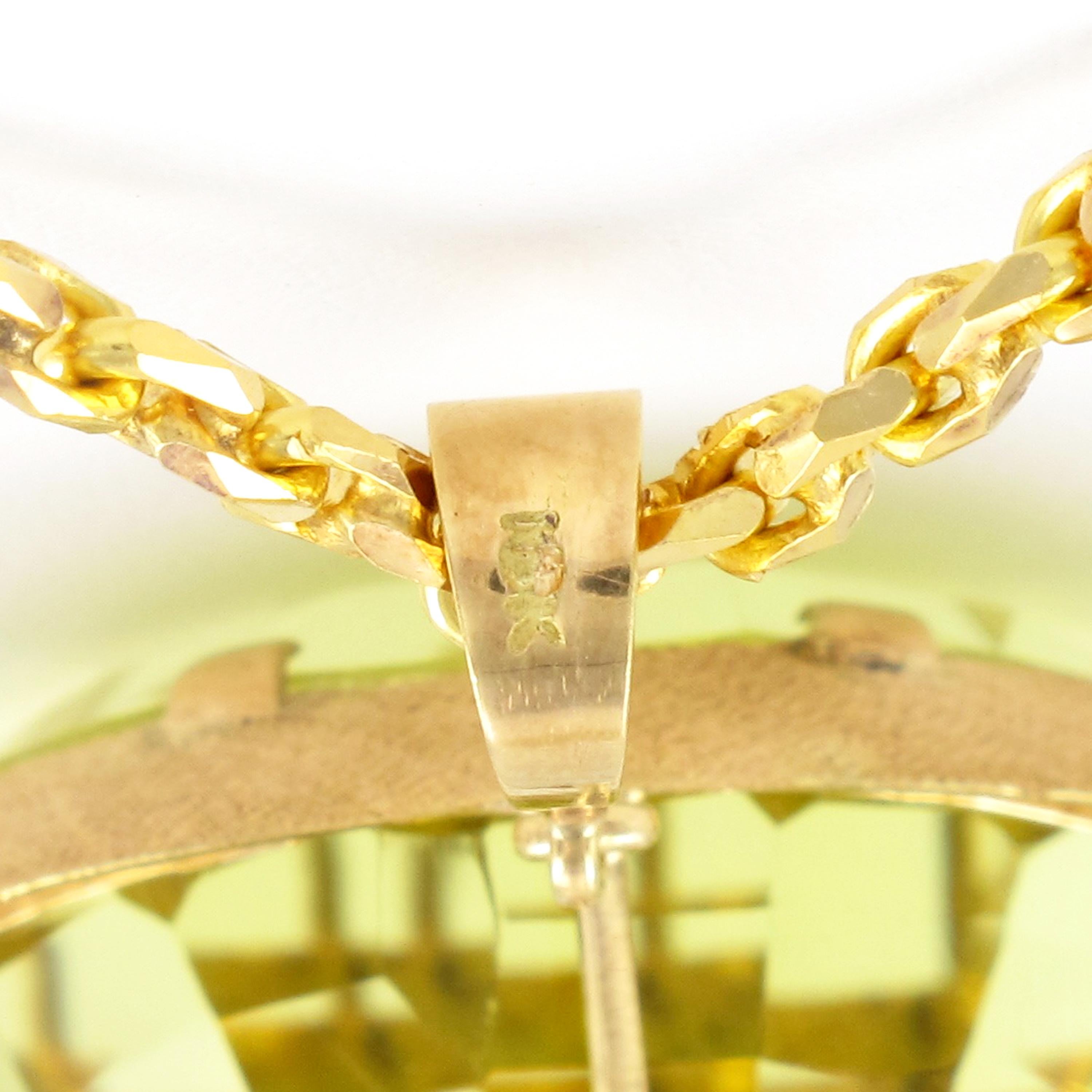 Massive Lemonquarz Pendant Necklace in Yellow Gold 750 For Sale 1