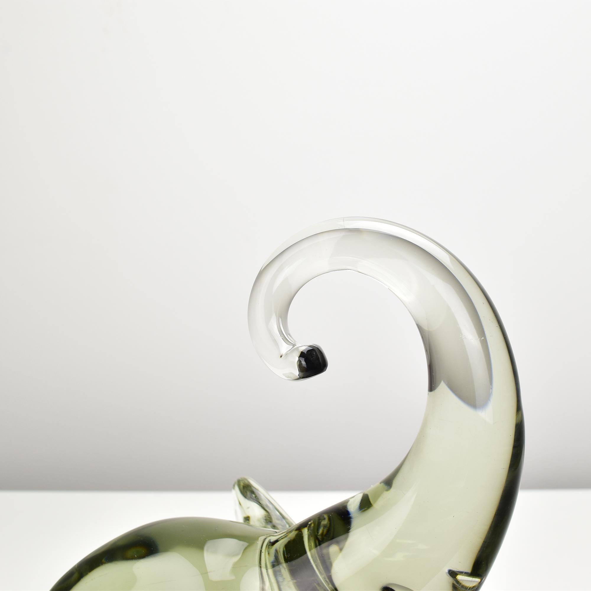 Massive Livio Seguso Smoke Grey Elephant Art Glass Sculpture Murano Gral For Sale 4