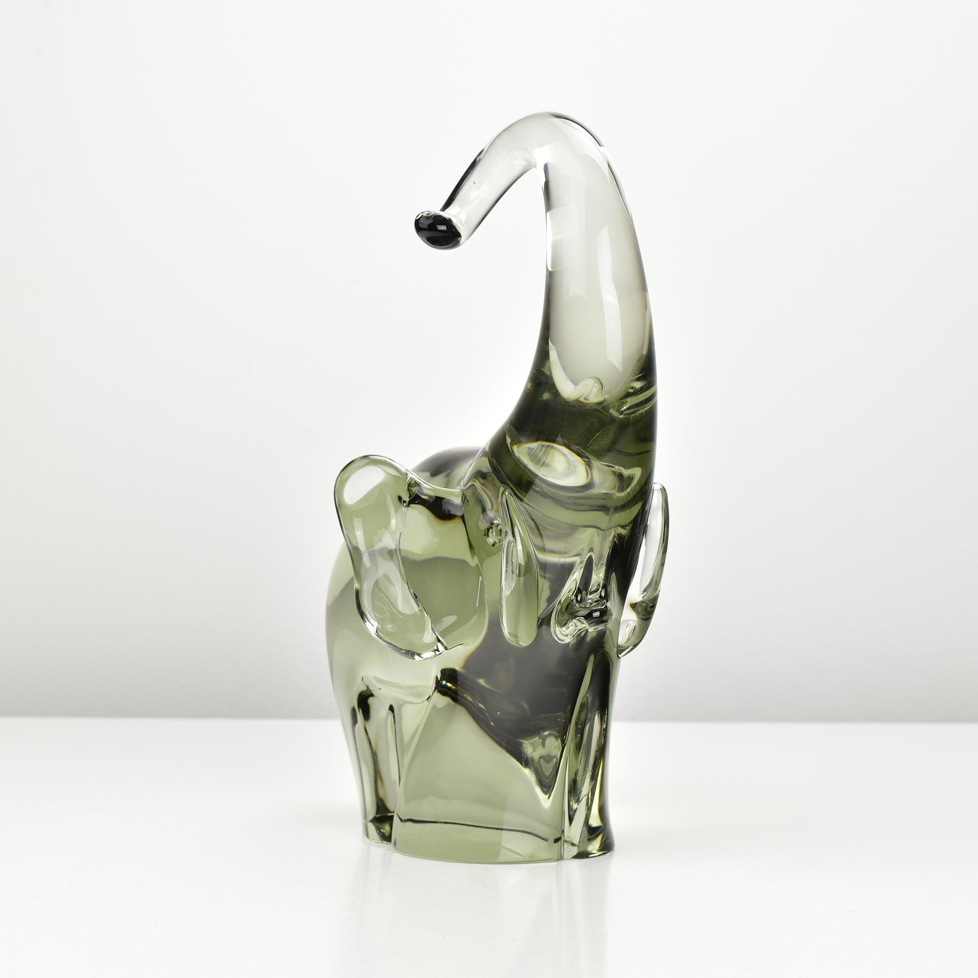 Italian Massive Livio Seguso Smoke Grey Elephant Art Glass Sculpture Murano Gral For Sale