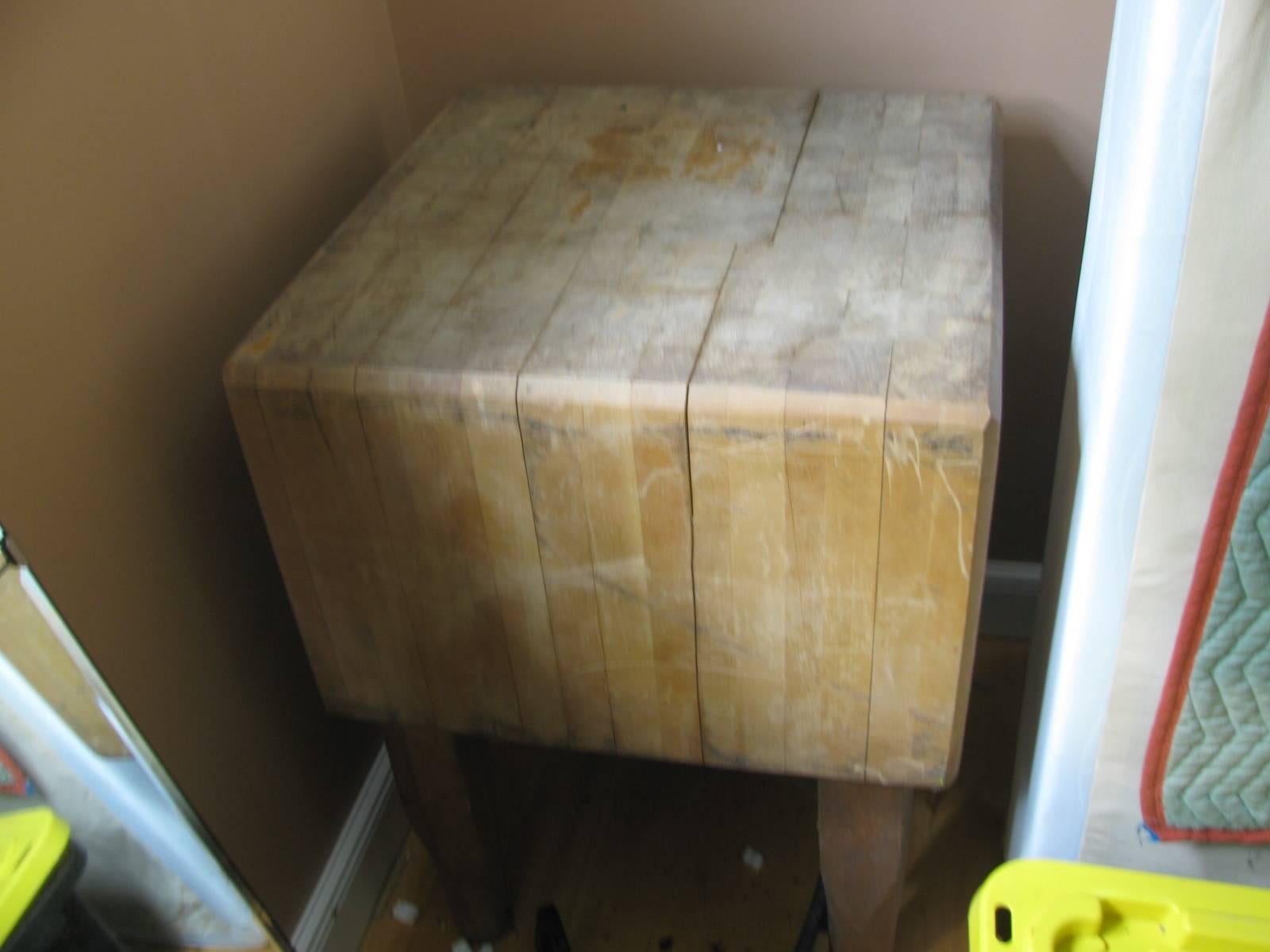 Massive Maple Butchers Block Table In Good Condition In Port Jervis, NY