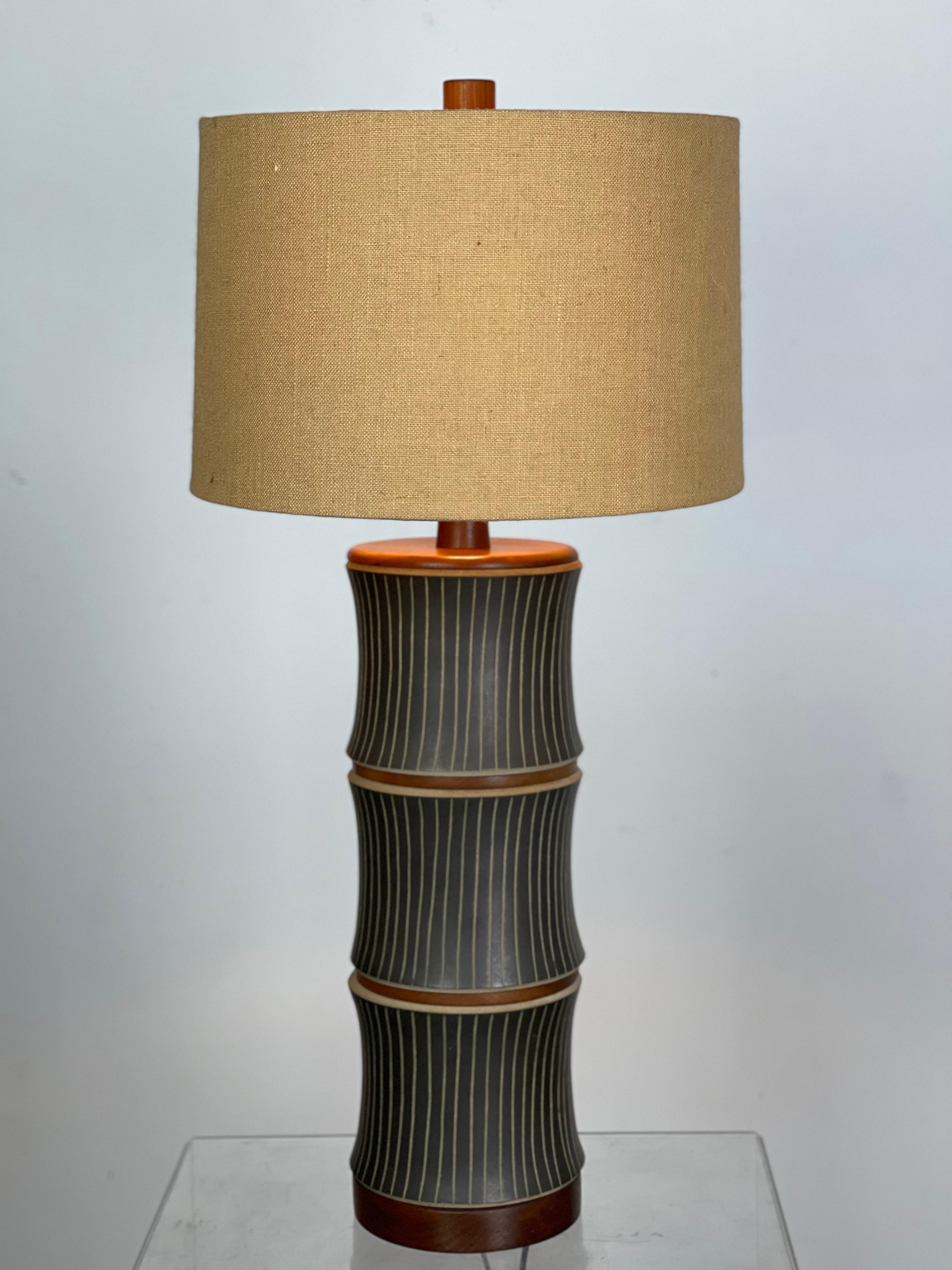 Massive Martz Table Lamp 