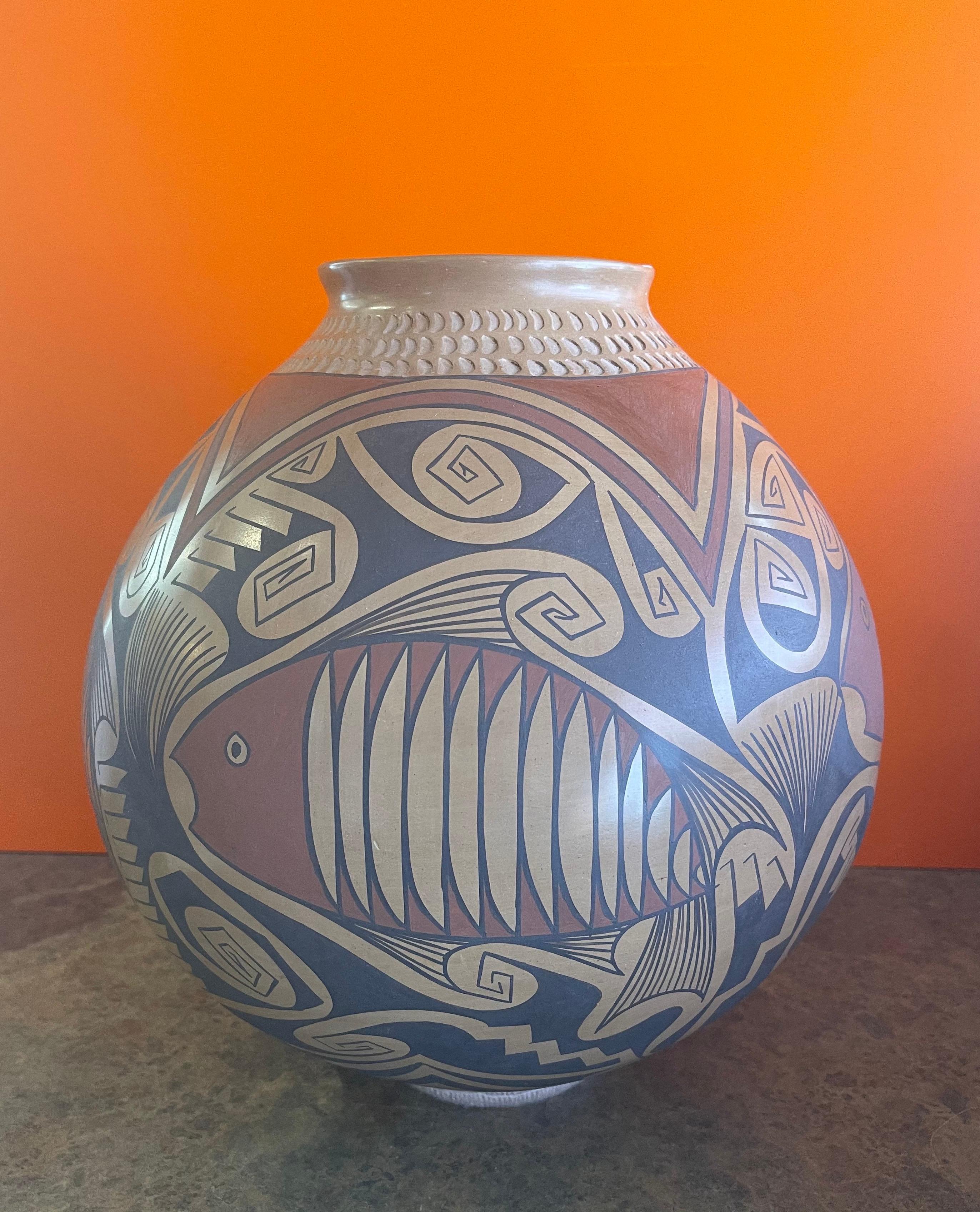 Massive Mata Ortiz Polychrome Pottery Vessel by Gloria Hernandez For Sale 2