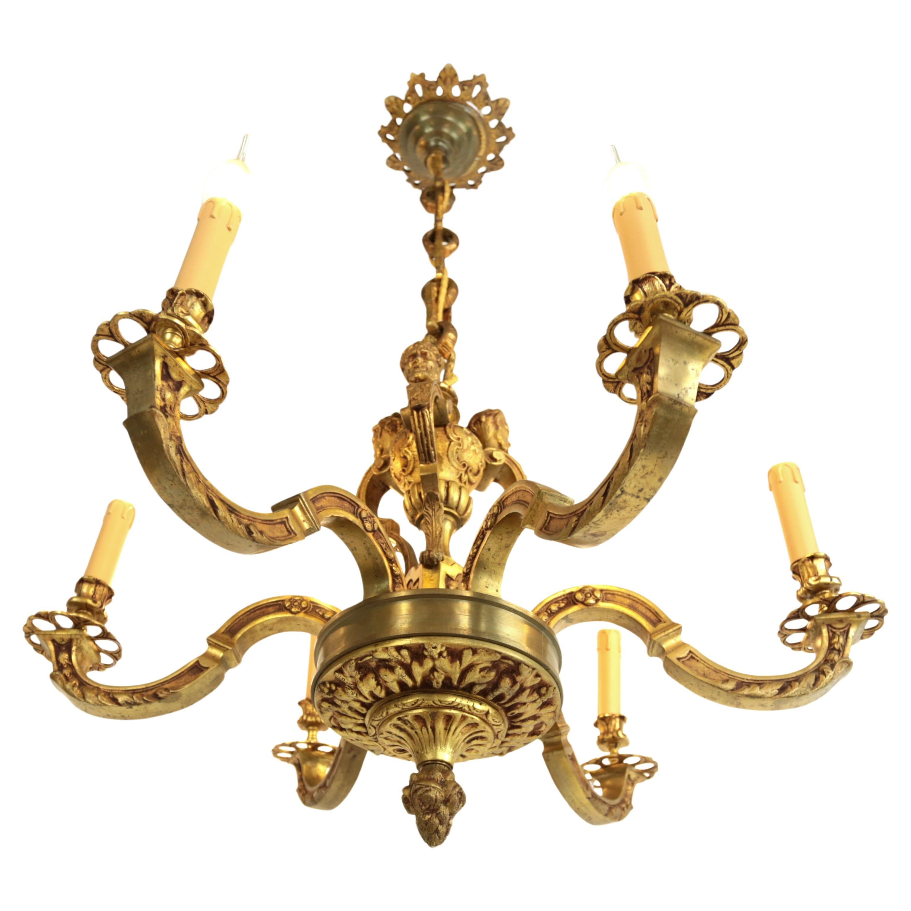 Massiver Kronleuchter aus Mazarin-Bronze im Angebot