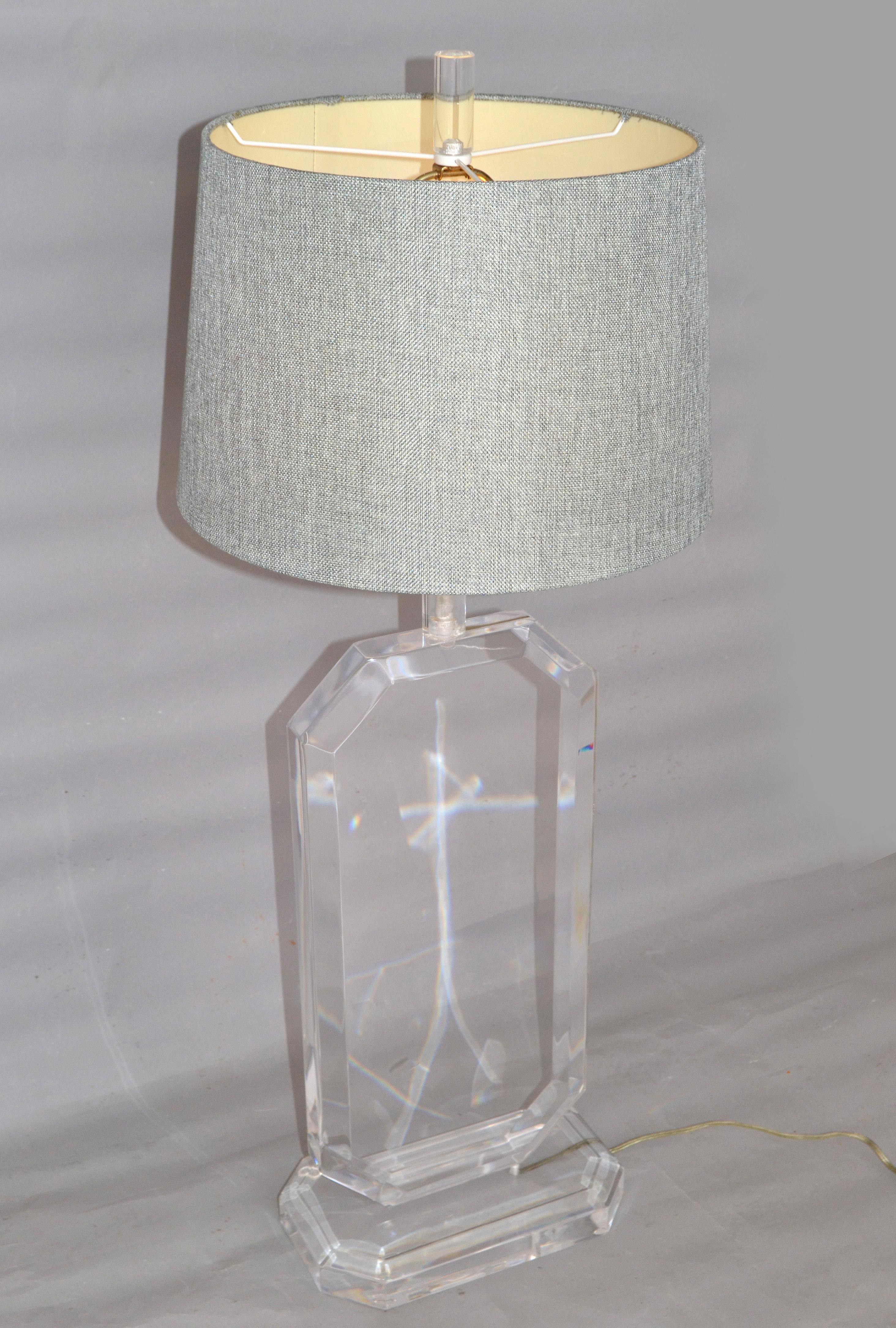 American Massive Mid-Century Modern Flat Beveled Lucite Table Lamp For Sale