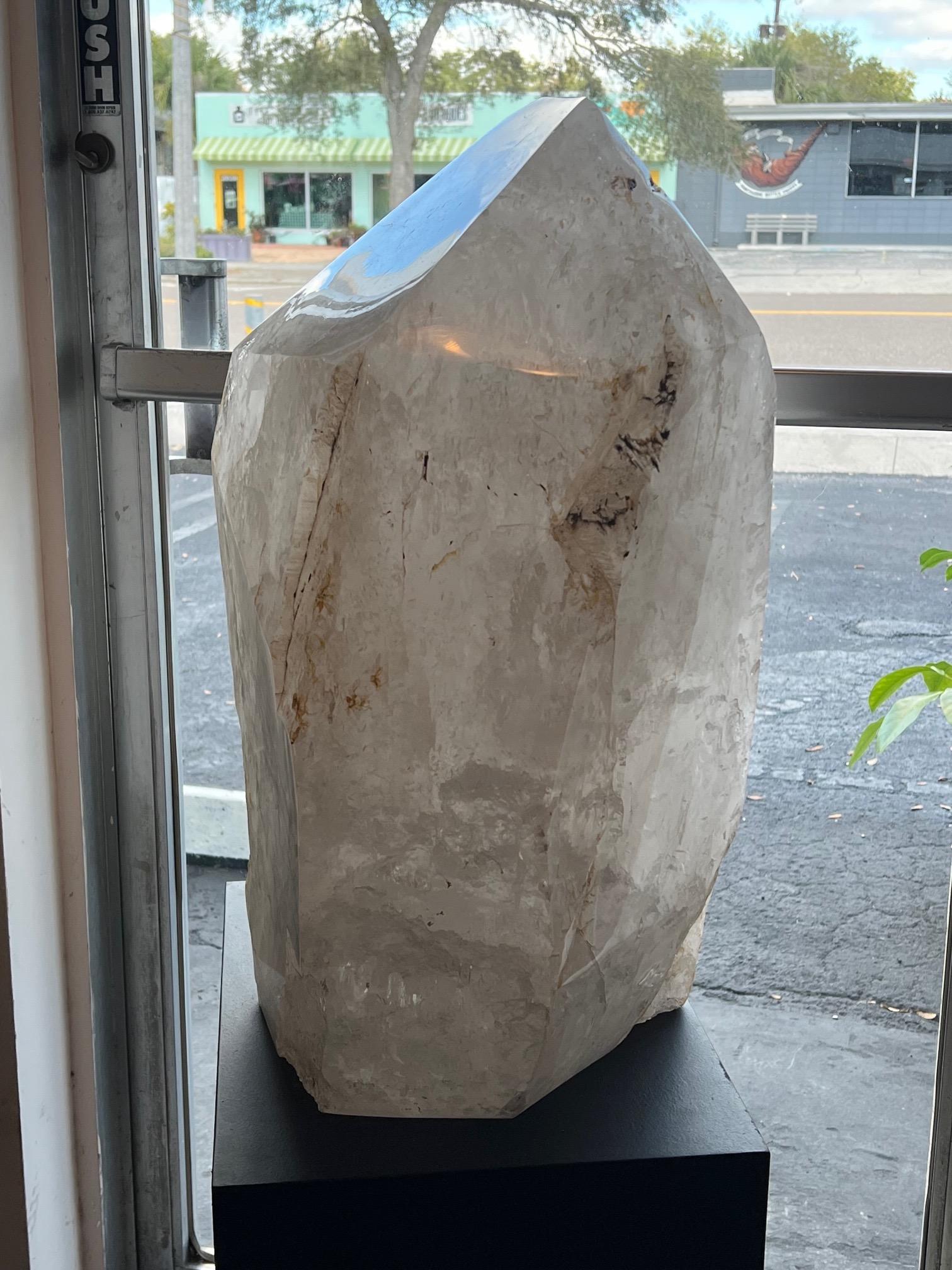 Massiver natürlicher weißer Bergkristall-Obelisk- Healing im Angebot 5