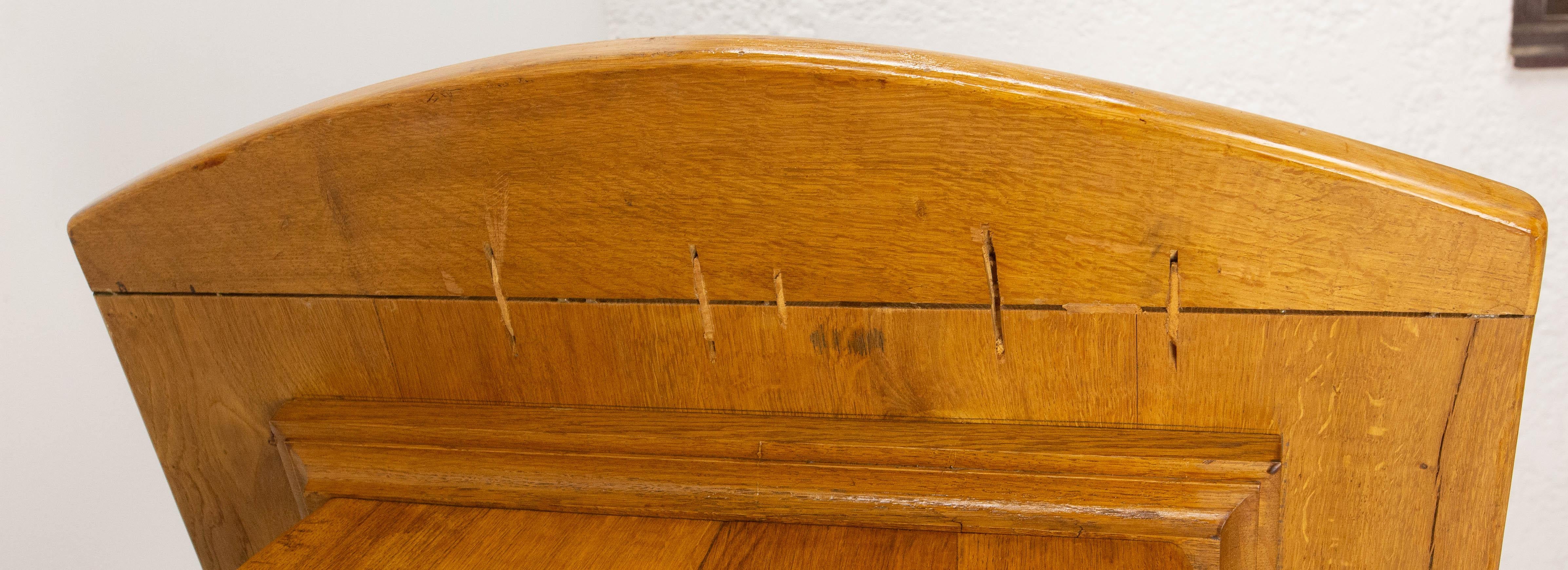 Massive Oak Table Art Nouveau Inspiration, France, Mid-20th Century For Sale 5