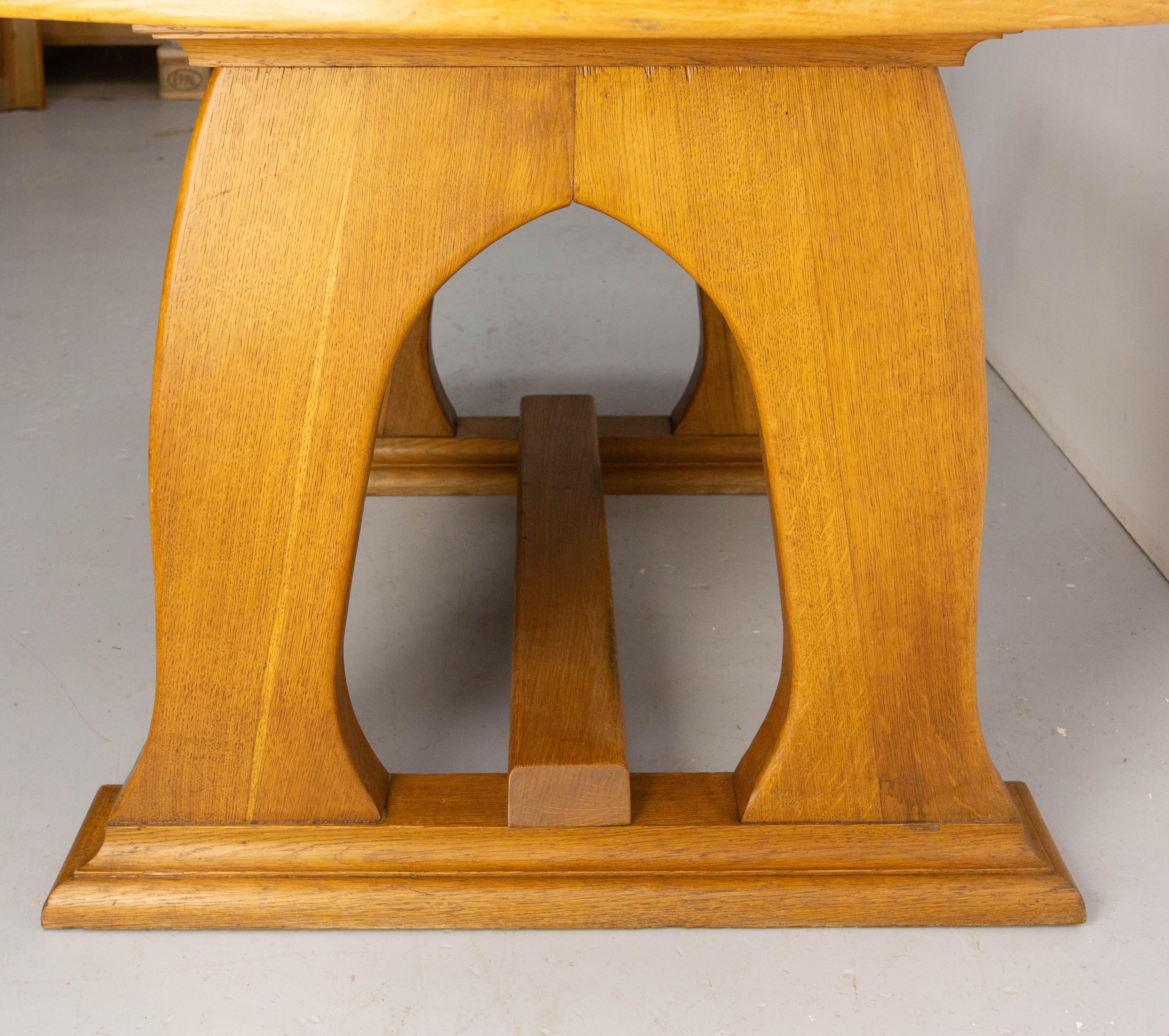 Massive Oak Table Art Nouveau Inspiration, France, Mid-20th Century For Sale 1